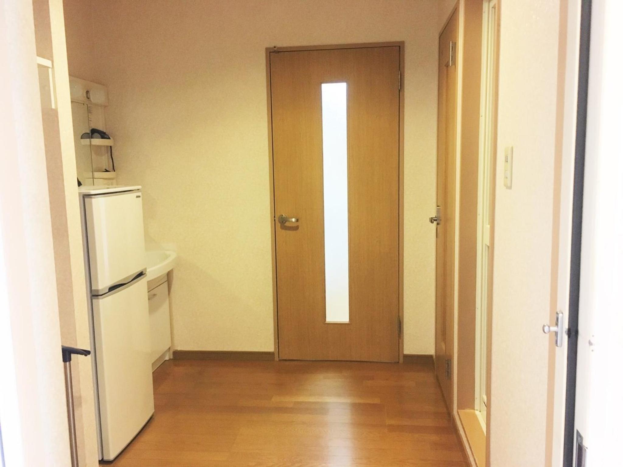 Single Room - Smoking photo 2