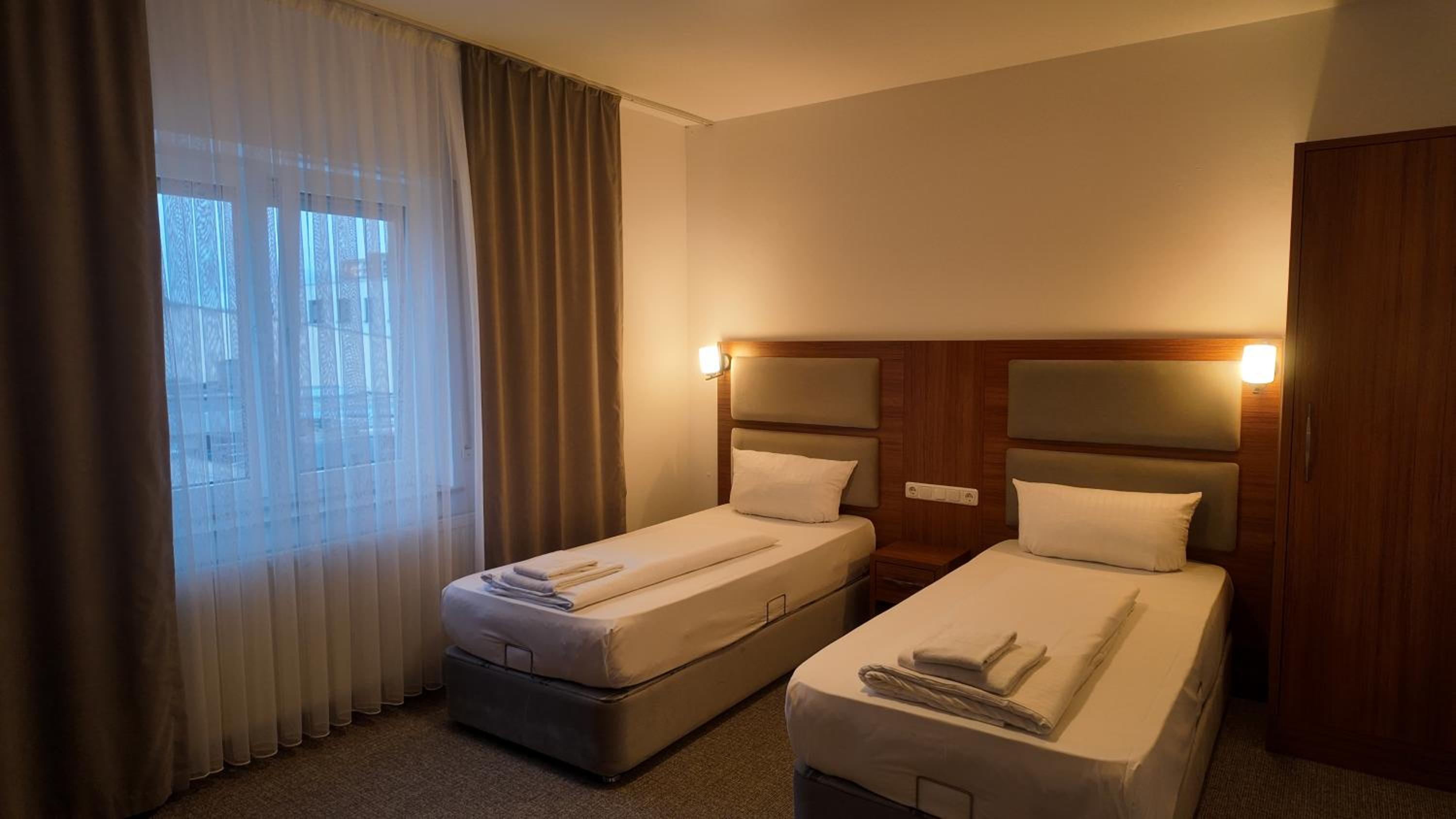 Economy Twin Room