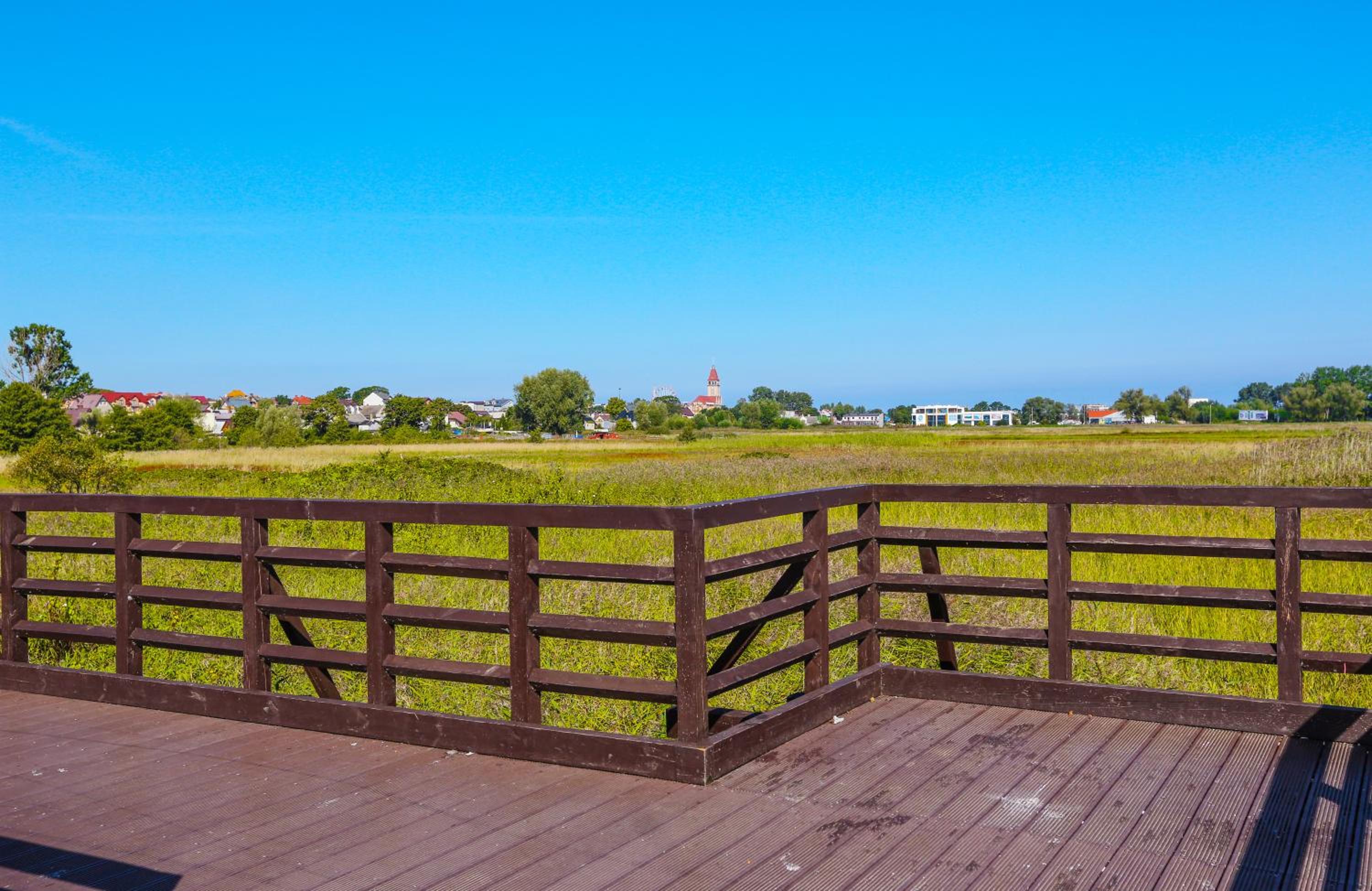 Apartment with Sea View - Photo 8