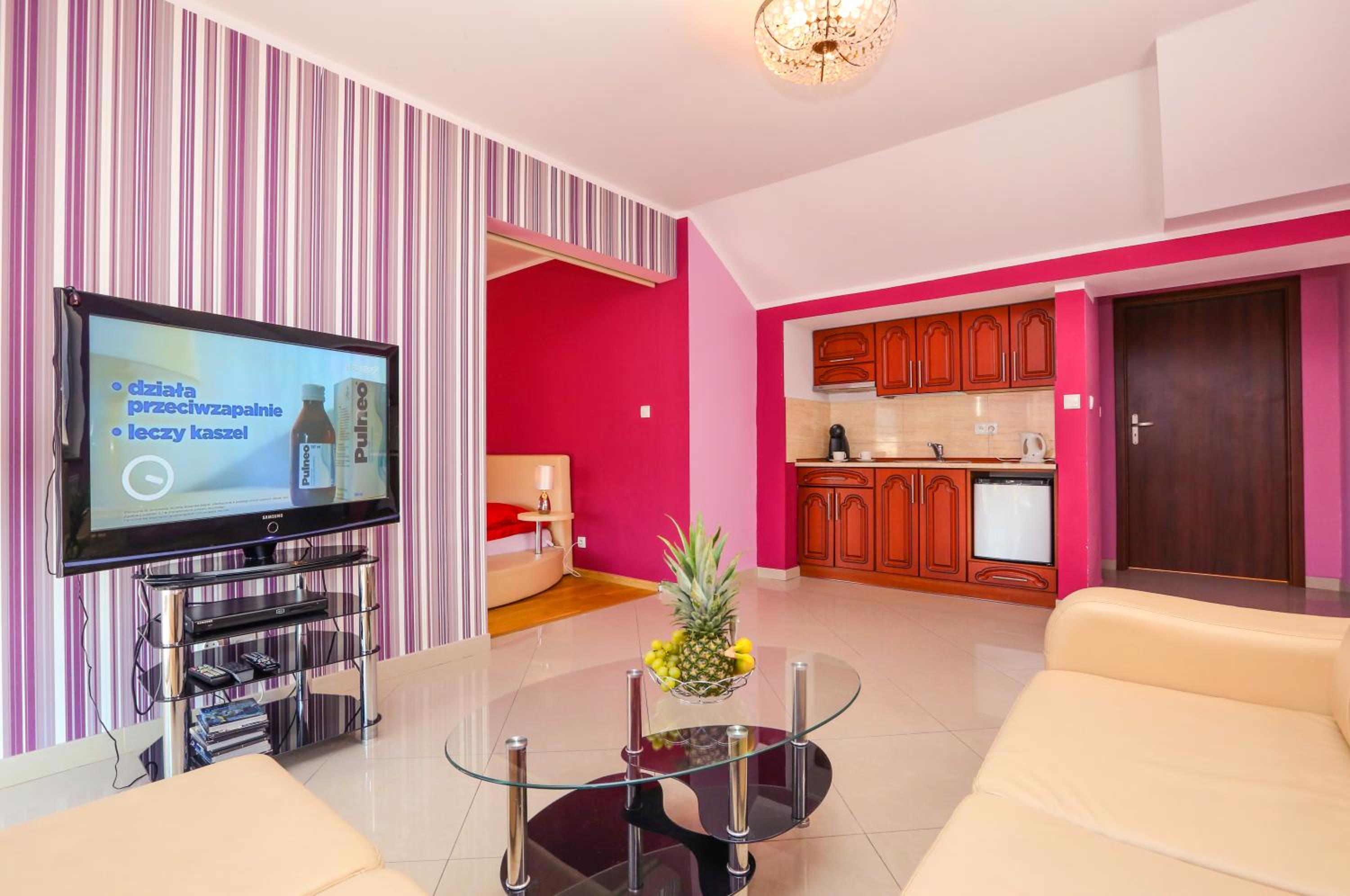 Apartment with Sea View - Photo 16