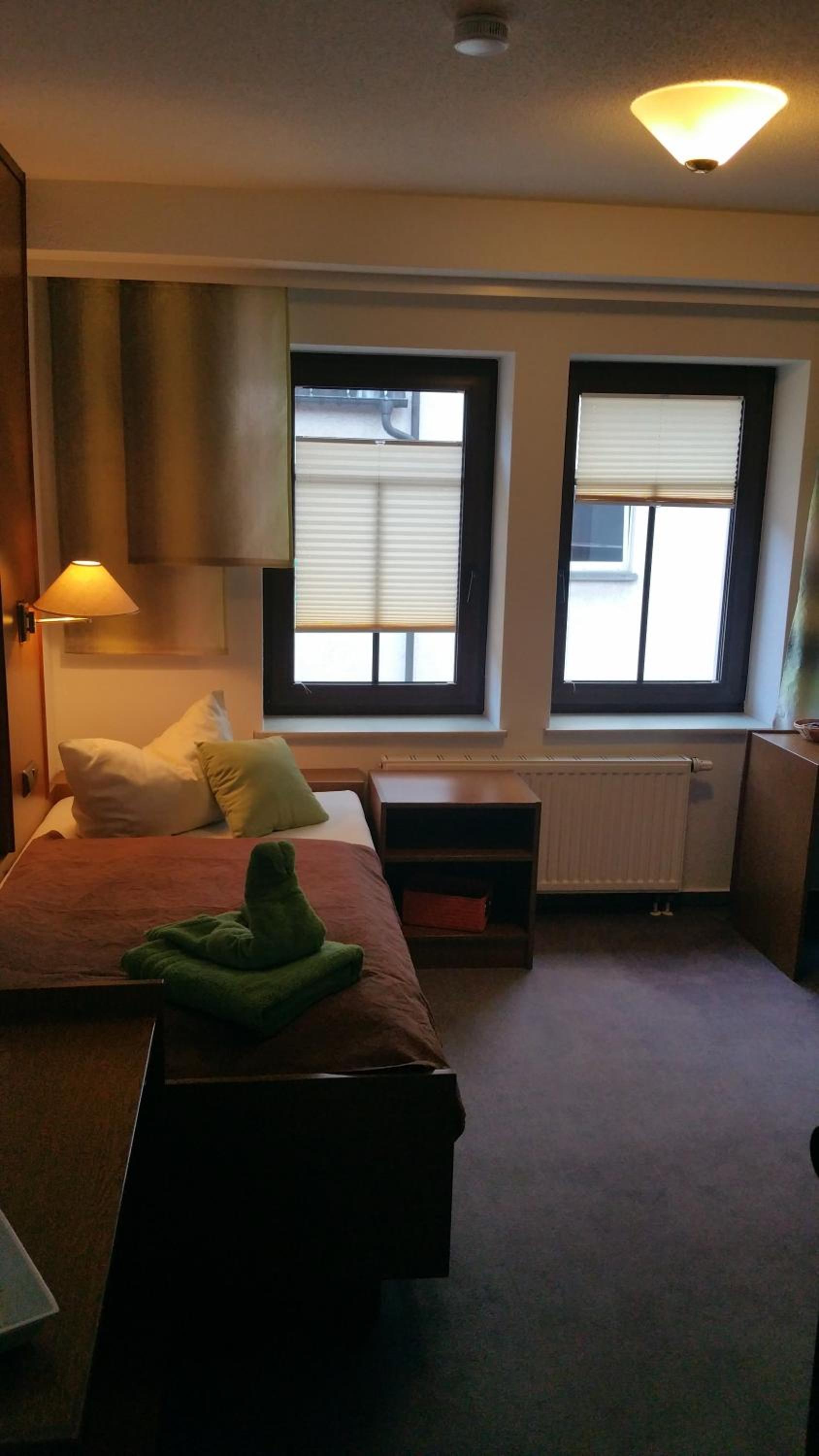 Budget Single Room