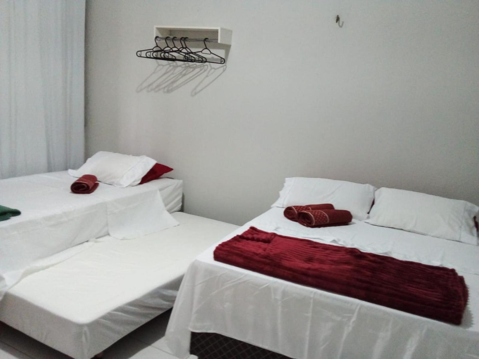Double Room with Private Bathroom - Photo 2