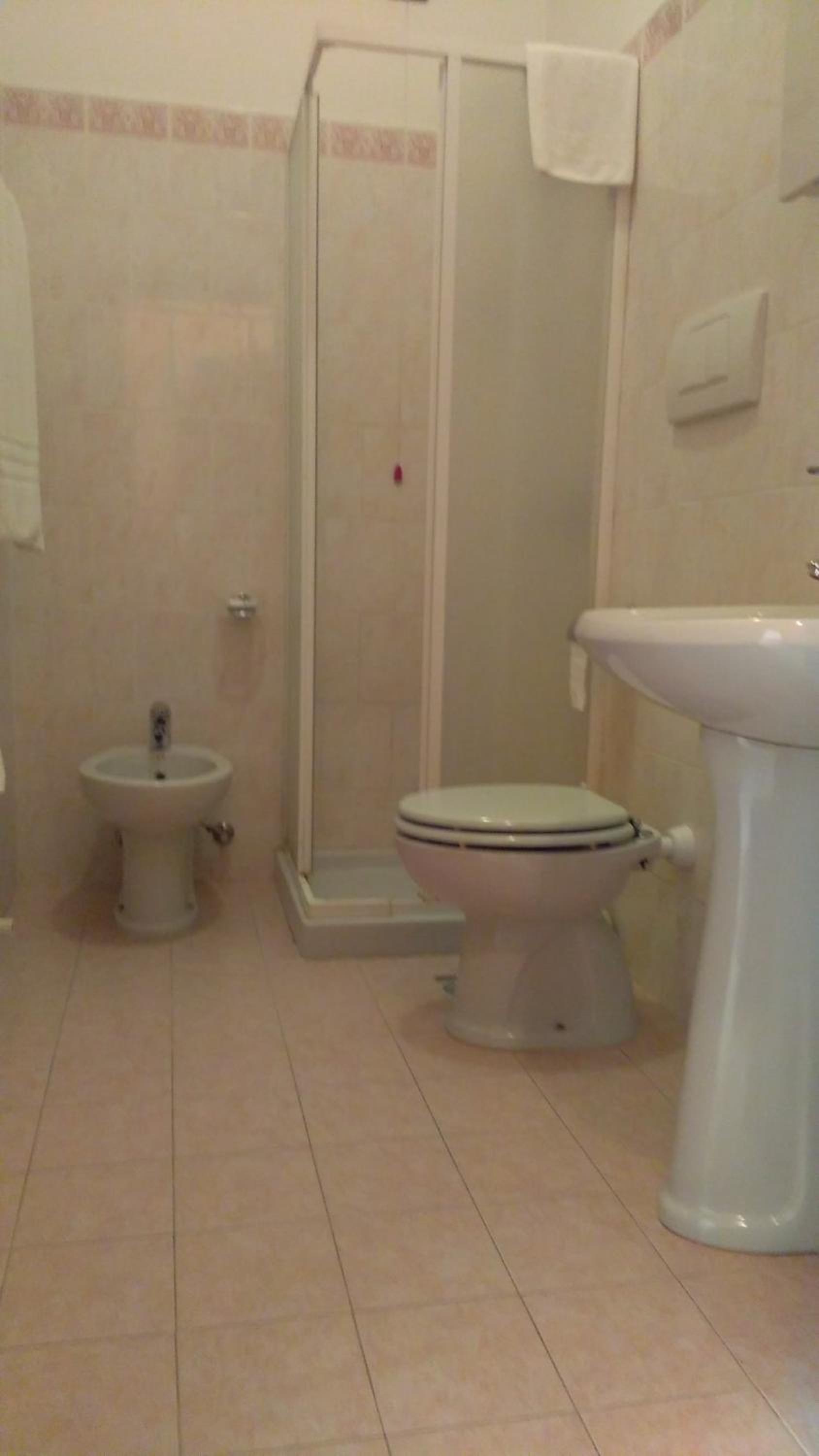 Triple Room - Photo 4