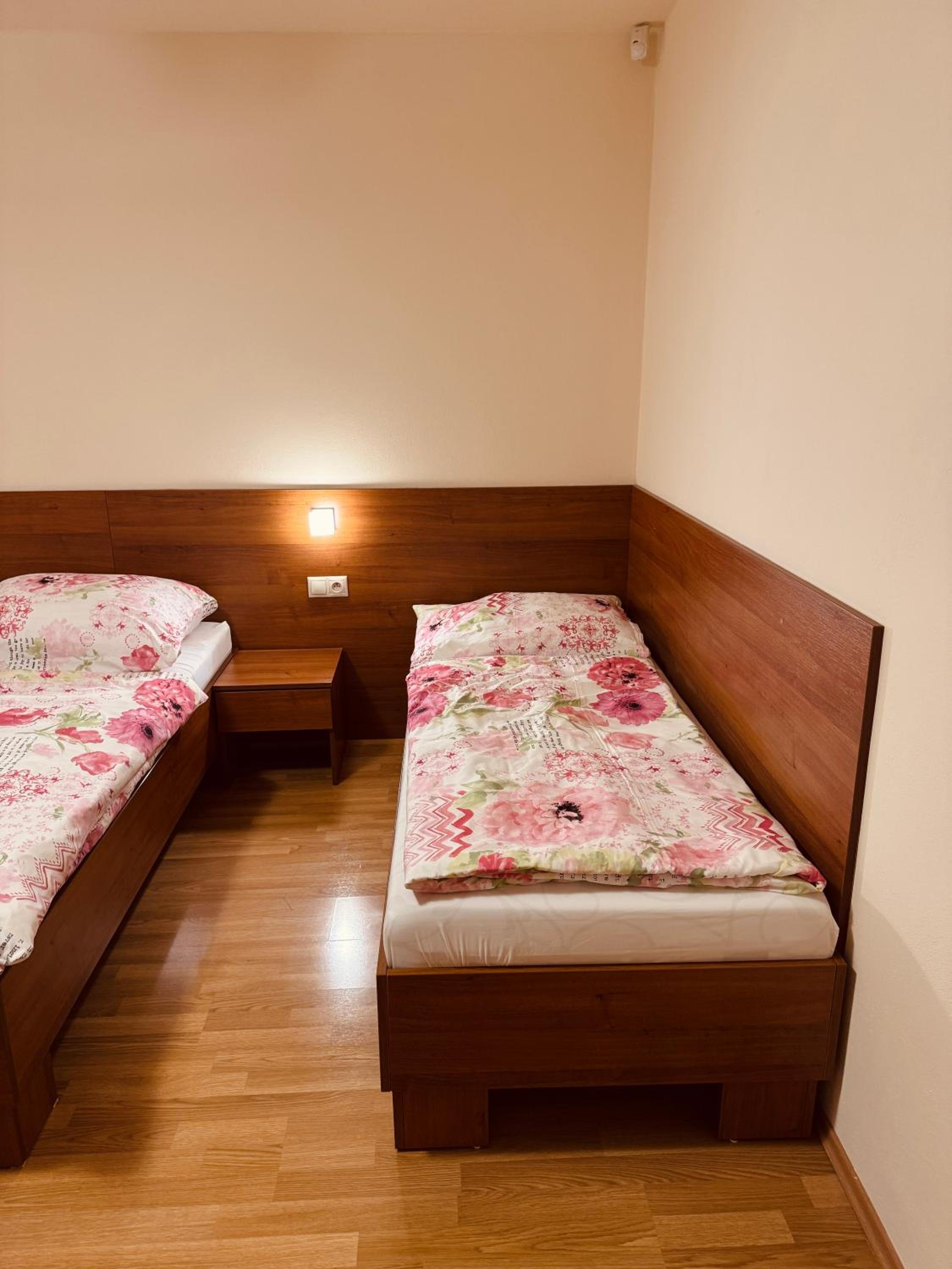 Two-Bedroom Apartment with Balcony photo 2