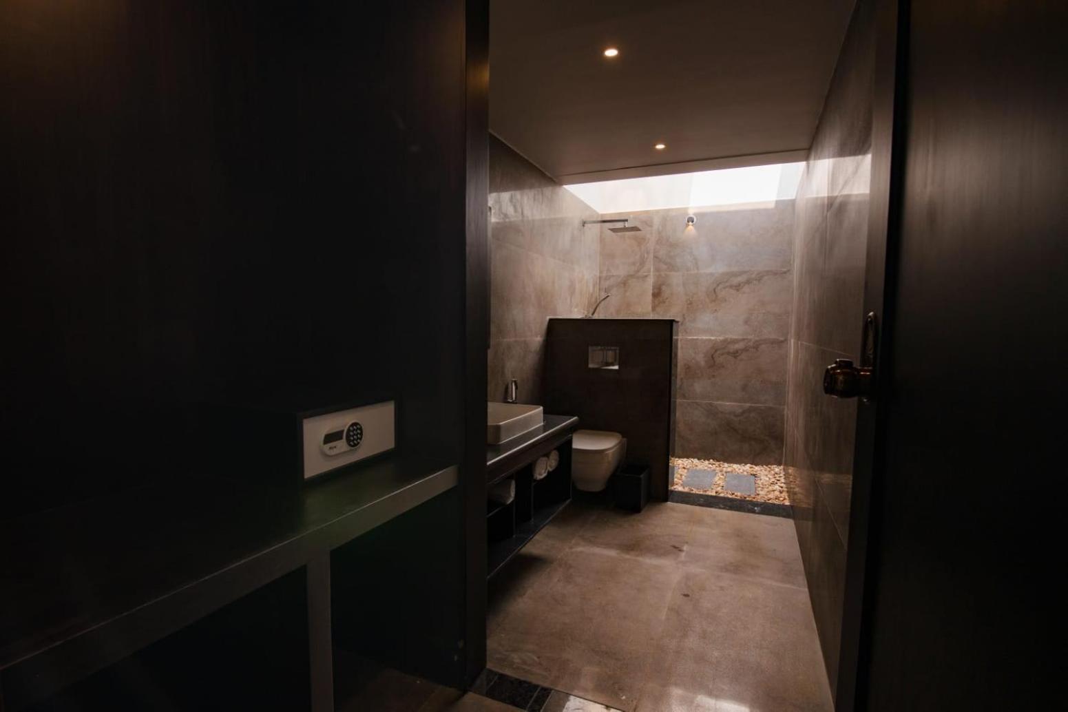 Executive Suite photo 3