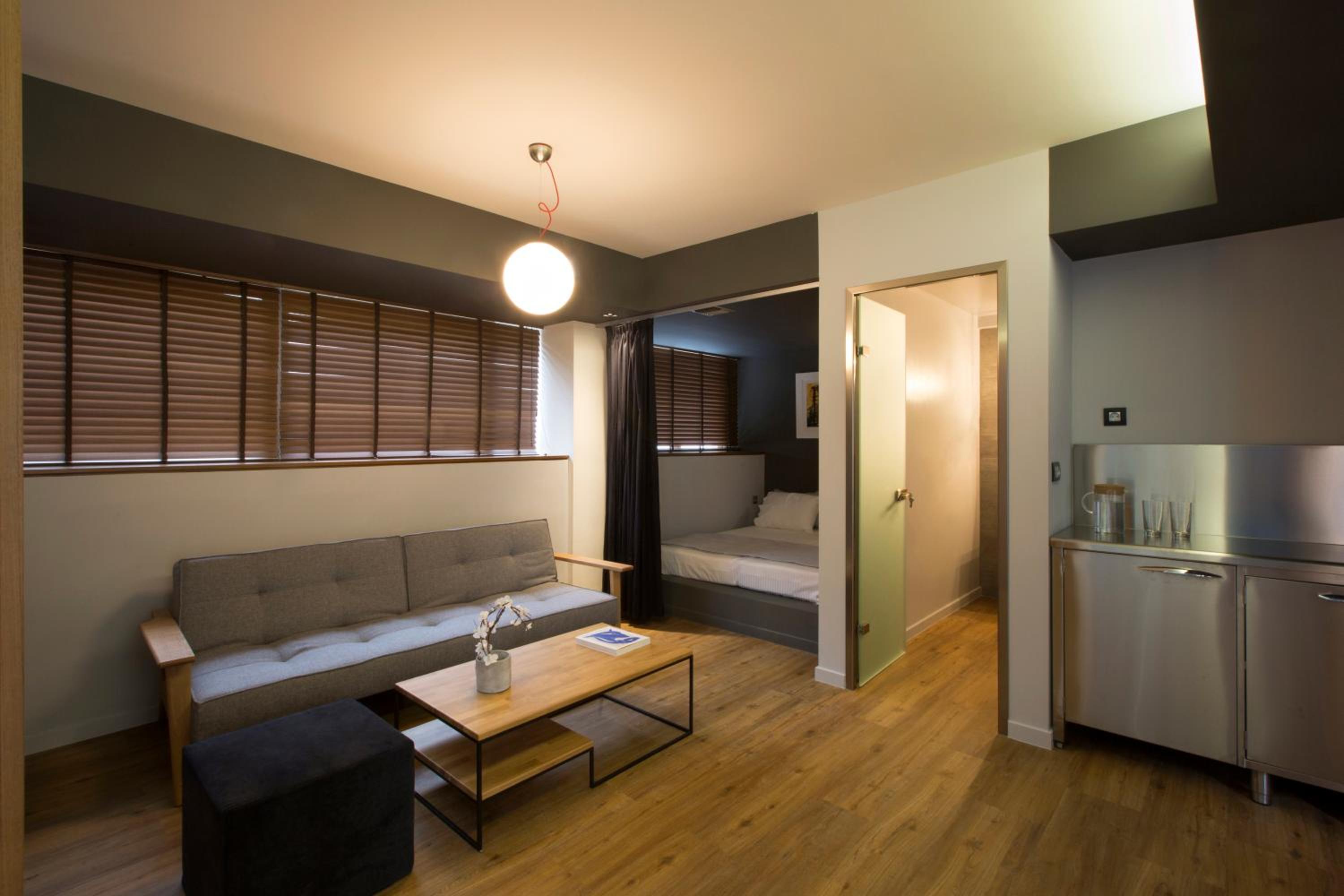 Deluxe Family Suite photo 1