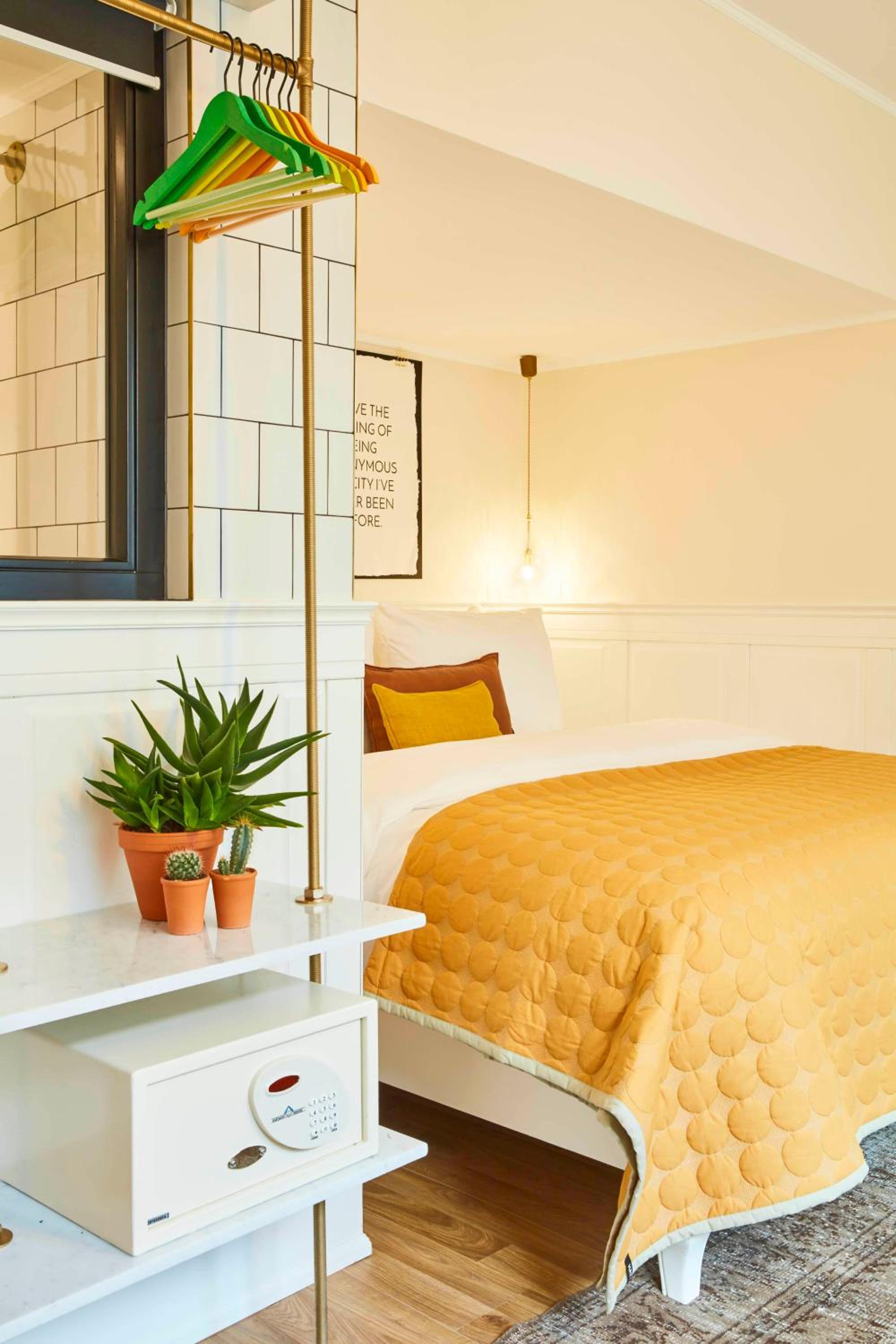 Double Room (Large) - Photo 2