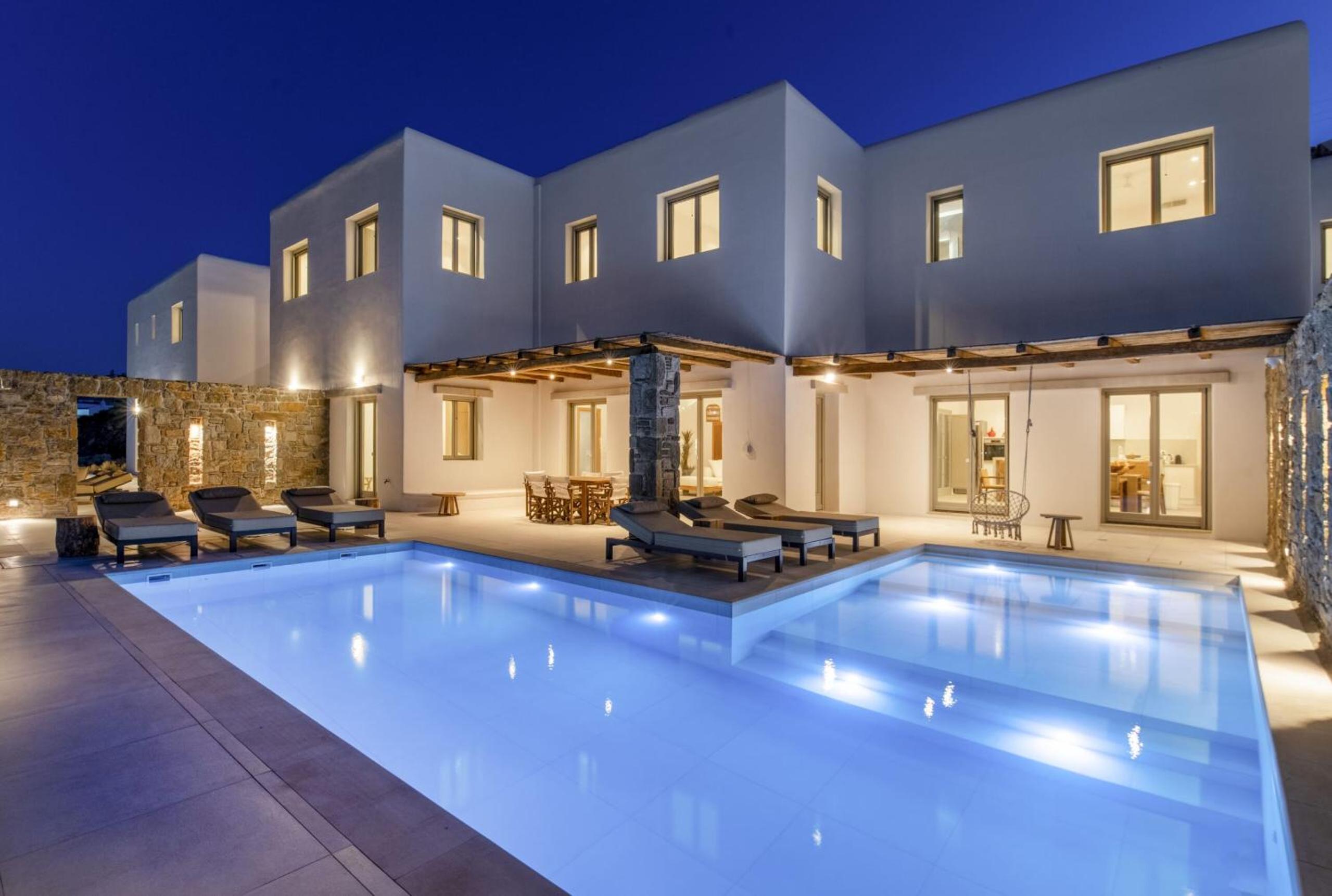 Four-Bedroom Villa with Private Heated Pool