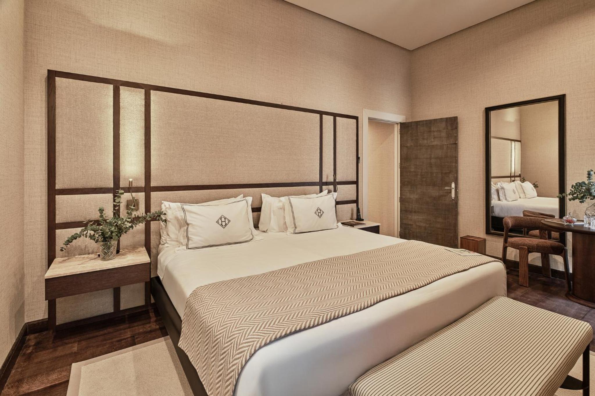 Superior King or Twin Room