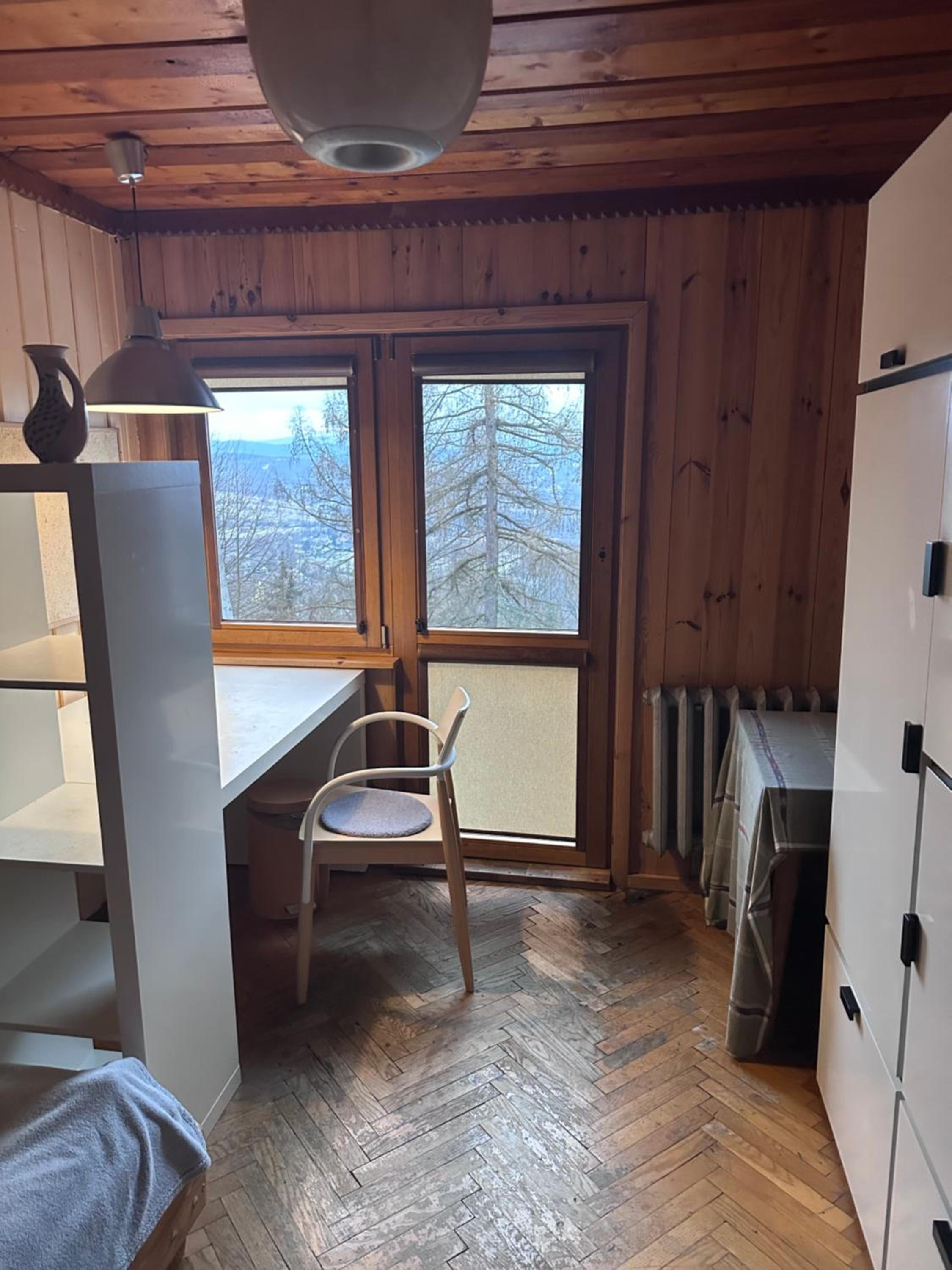 Single Room with Shared Shower and Toilet photo 2