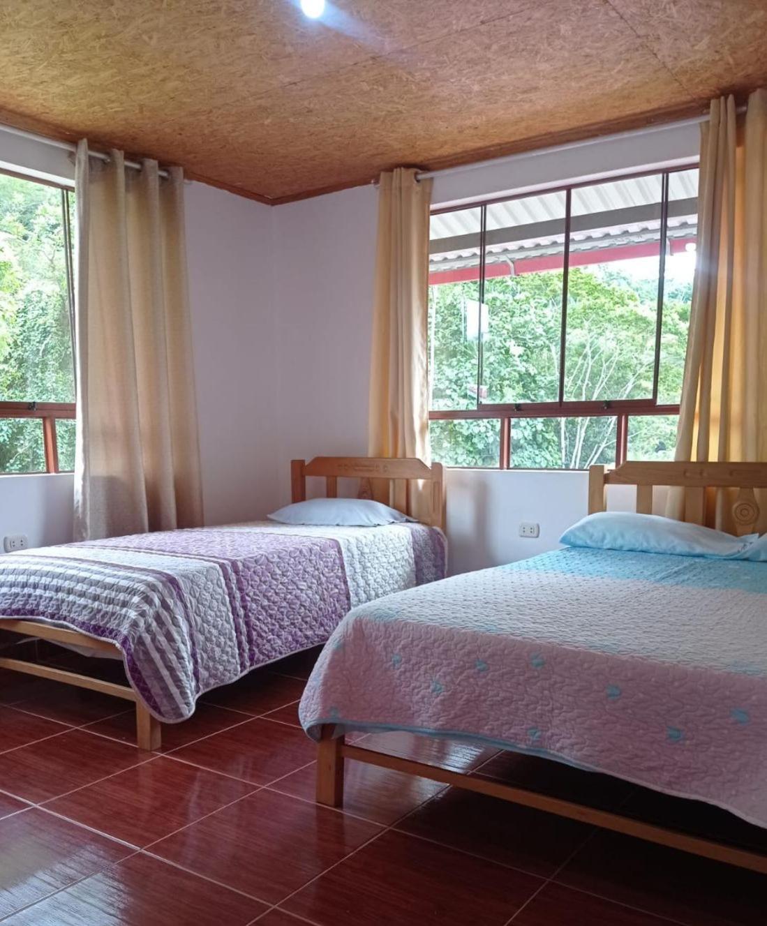 Twin Room with Private Bathroom photo 1