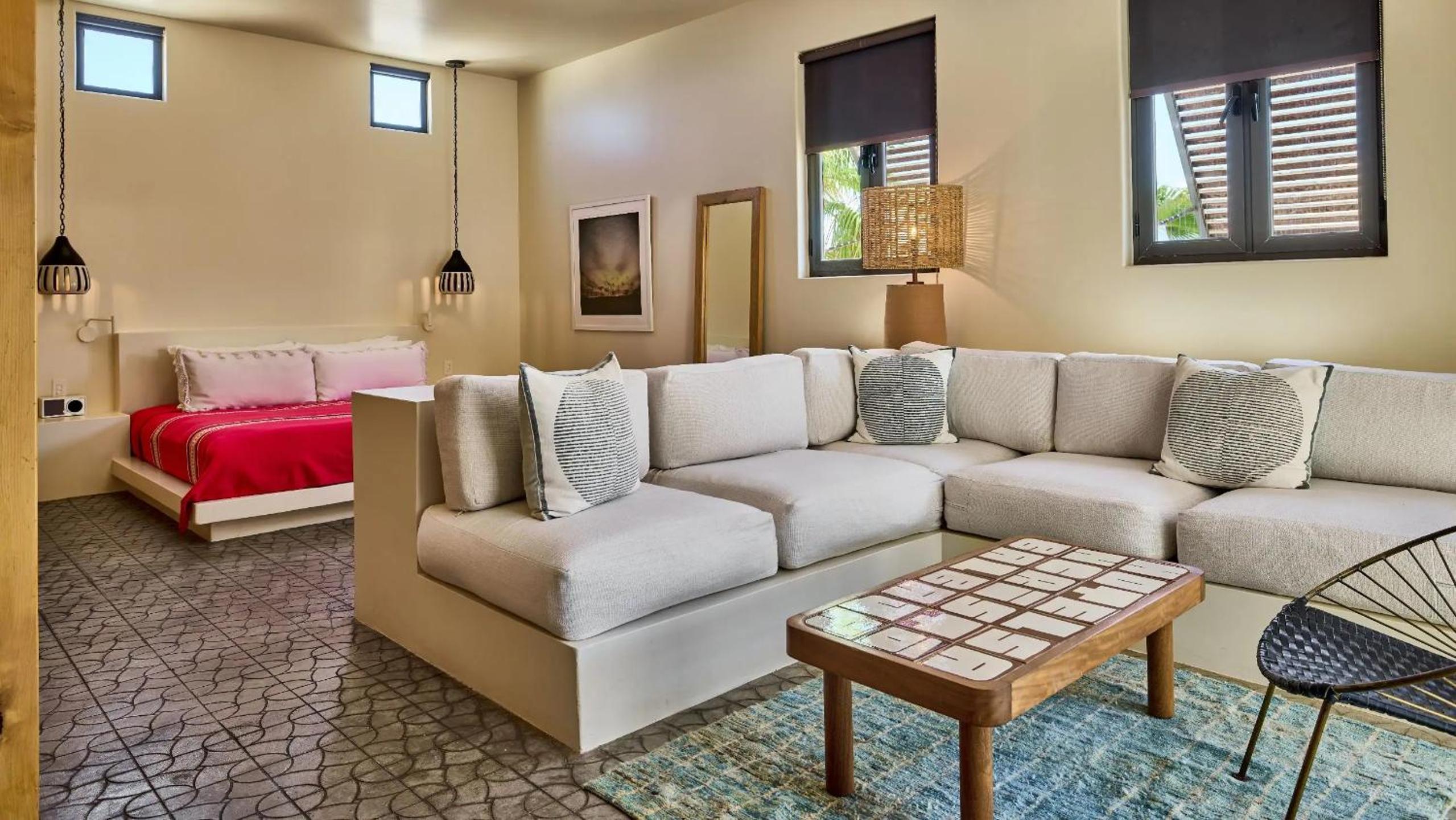 Studio with Mountain View