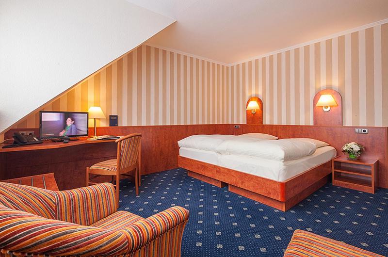 Double Room - Photo 5
