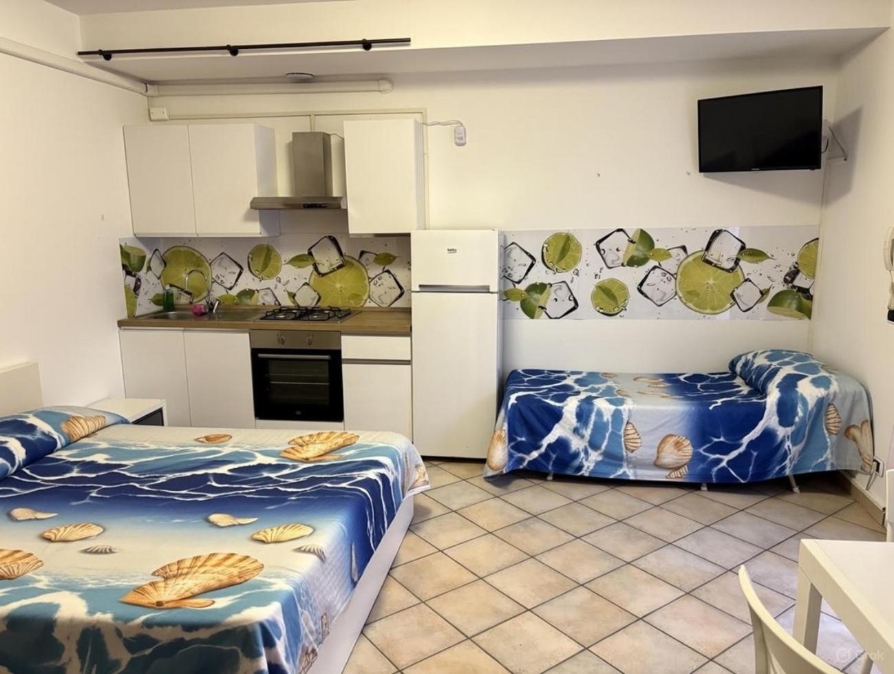 Deluxe Apartment photo 2