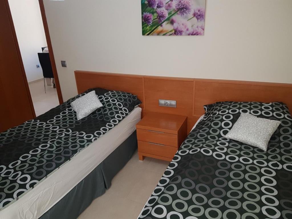 Apartamento con vista a la piscina