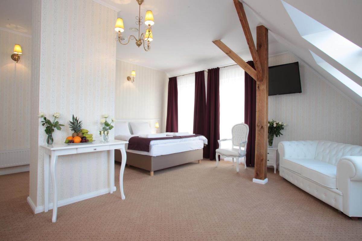 Large Double Room photo 1