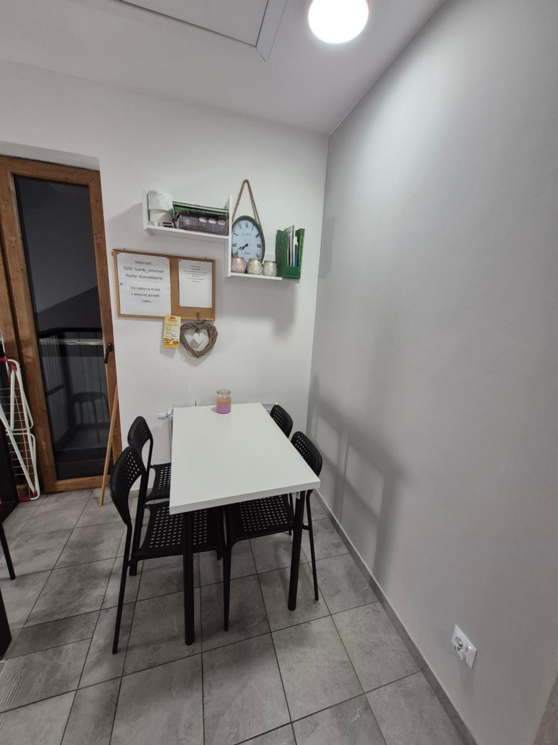 Two-Bedroom Standard Apartment photo 2