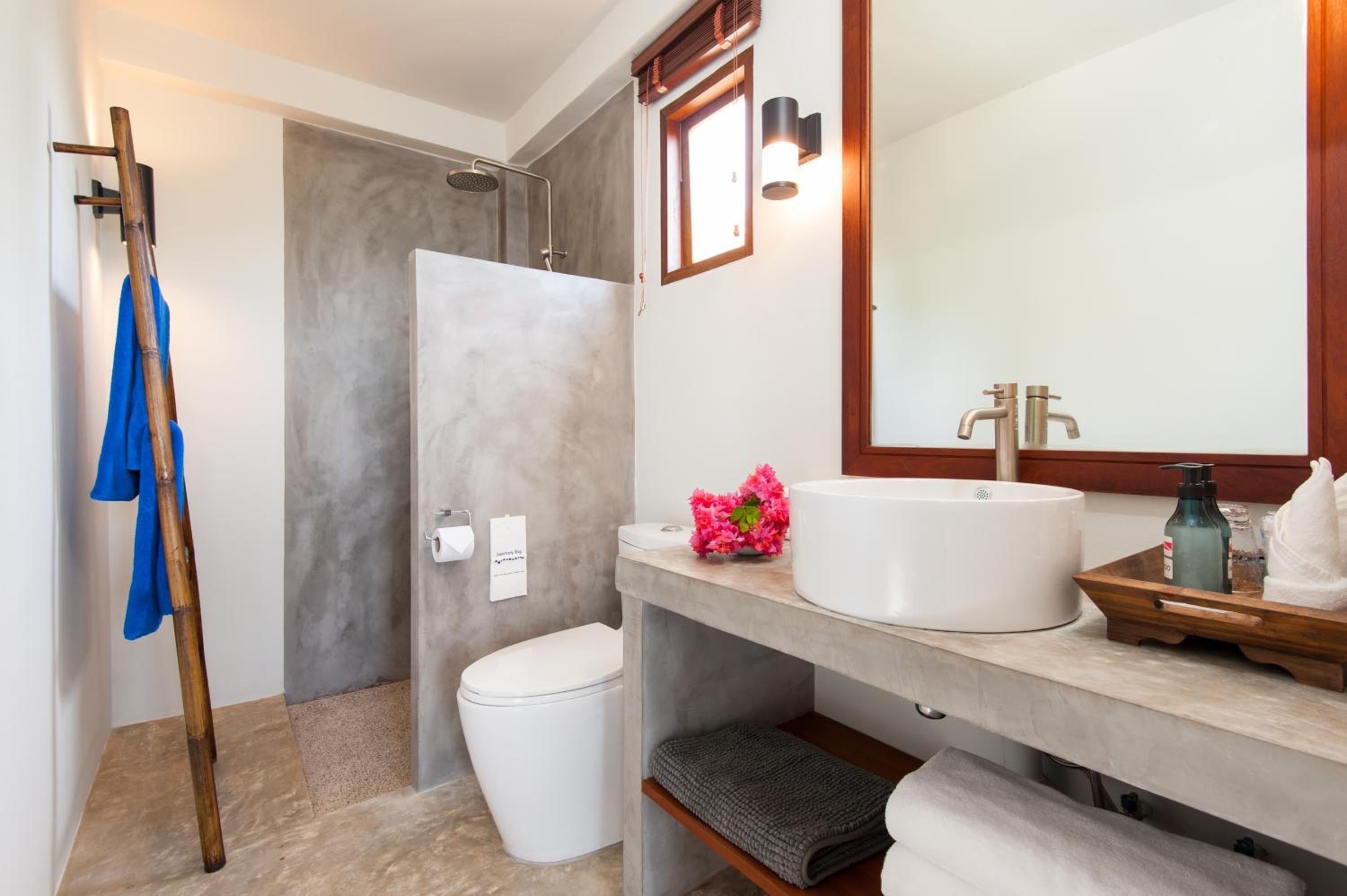 C17 Three-Bedroom Villa with Private Pool - Photo 8