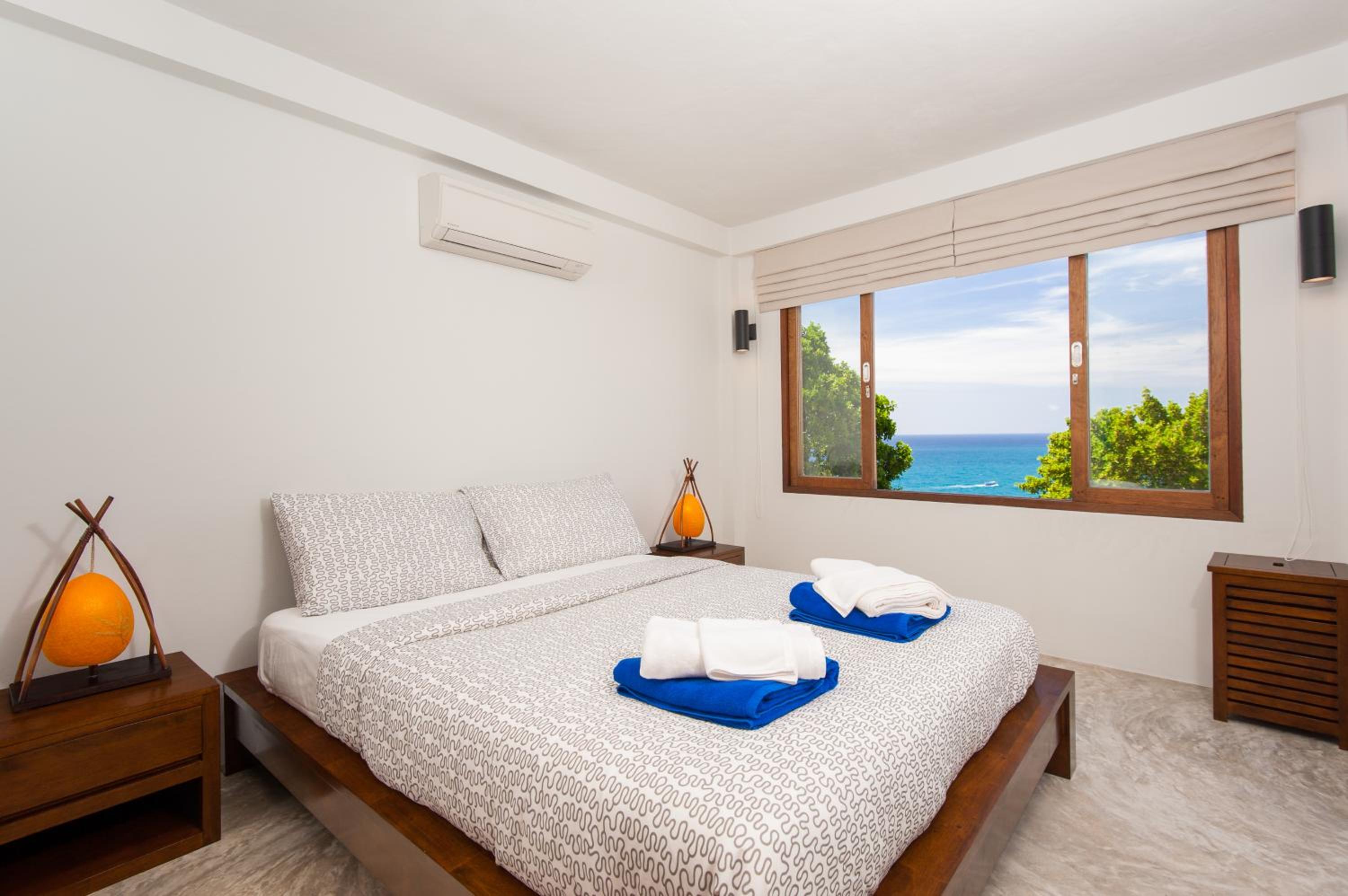 C17 Three-Bedroom Villa with Private Pool - Photo 1
