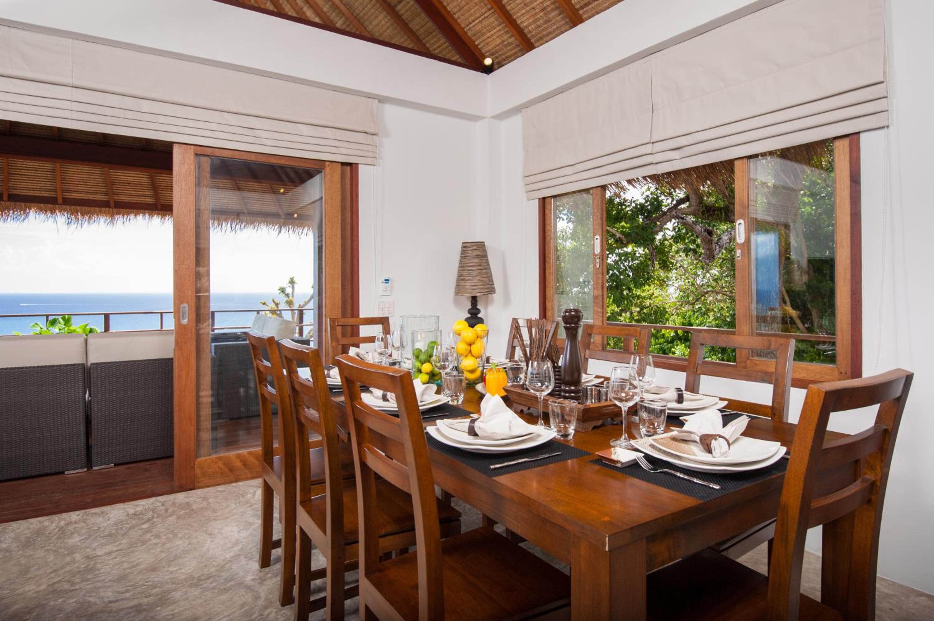 C17 Three-Bedroom Villa with Private Pool - Photo 5