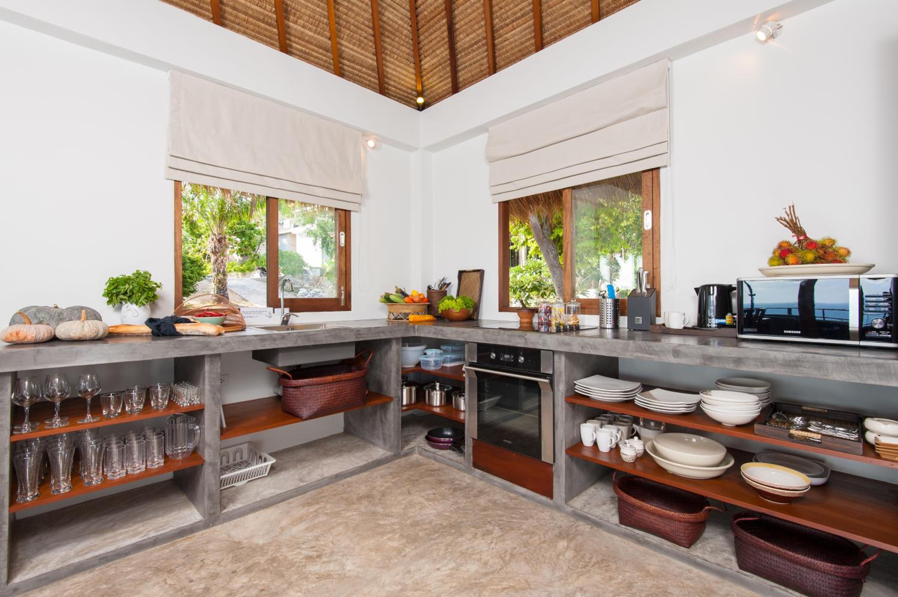 C17 Three-Bedroom Villa with Private Pool - Photo 3