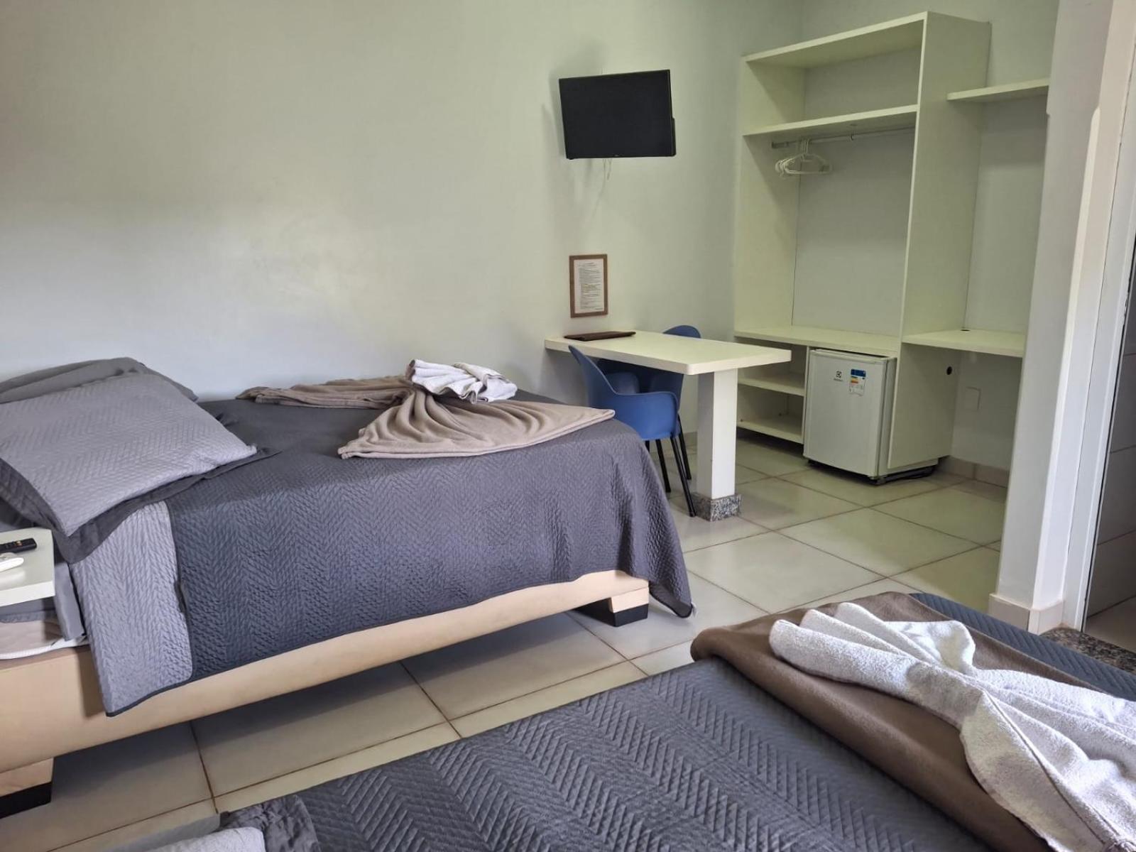 Large Double or Twin Room photo 2