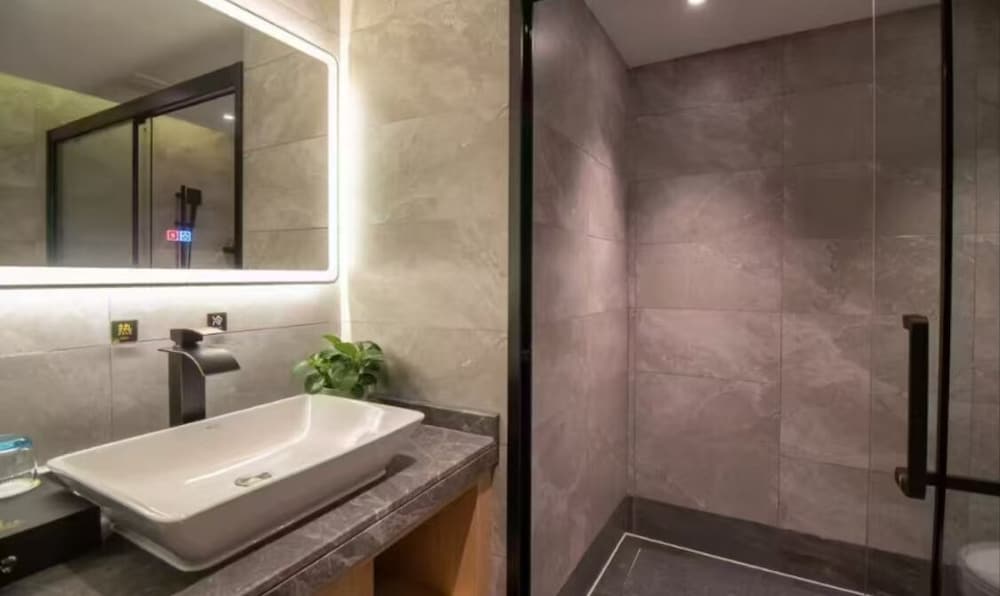 Basic Single Room photo 2