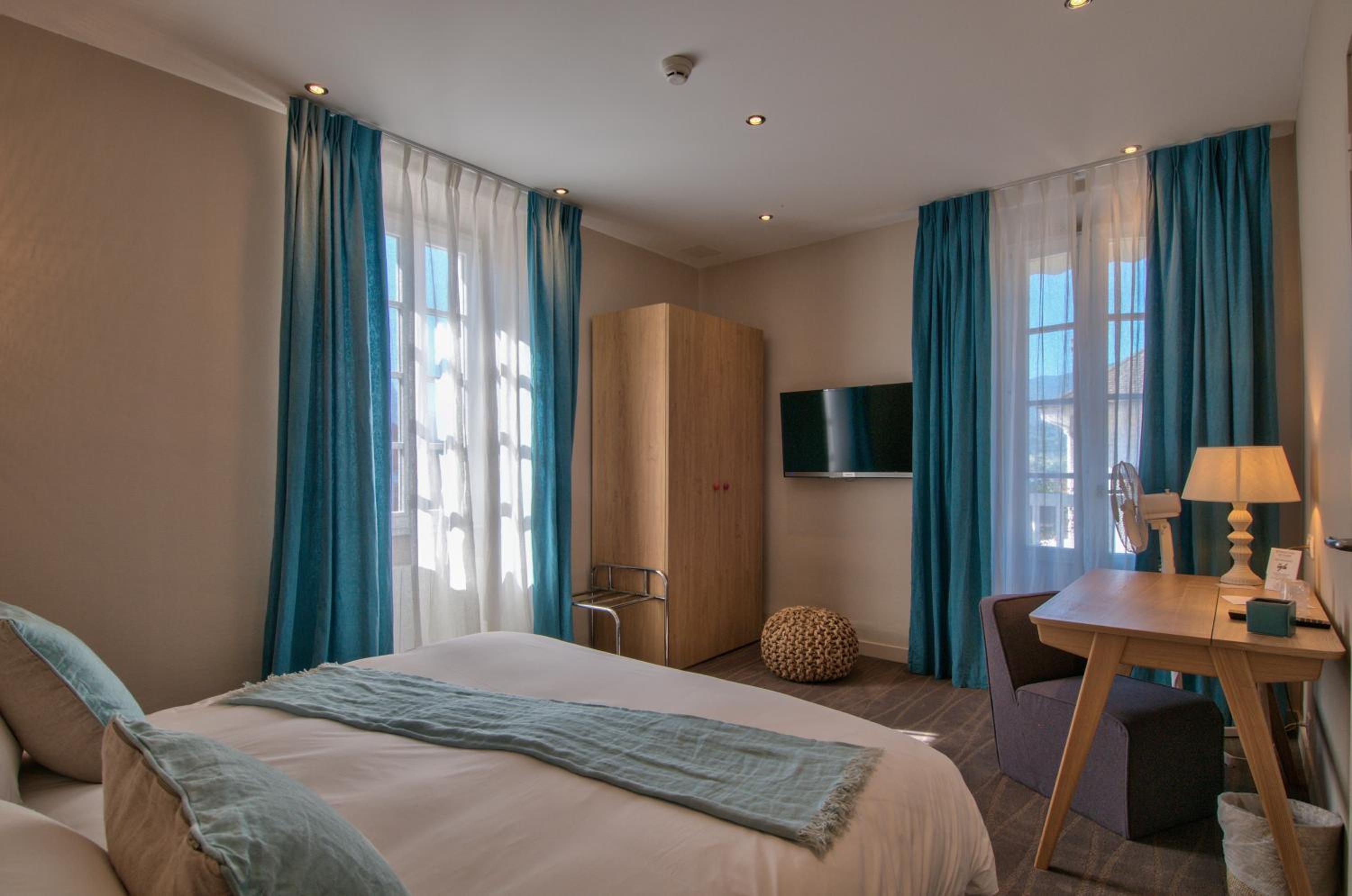 Comfort Double or Twin Room Tournette with free spa access
