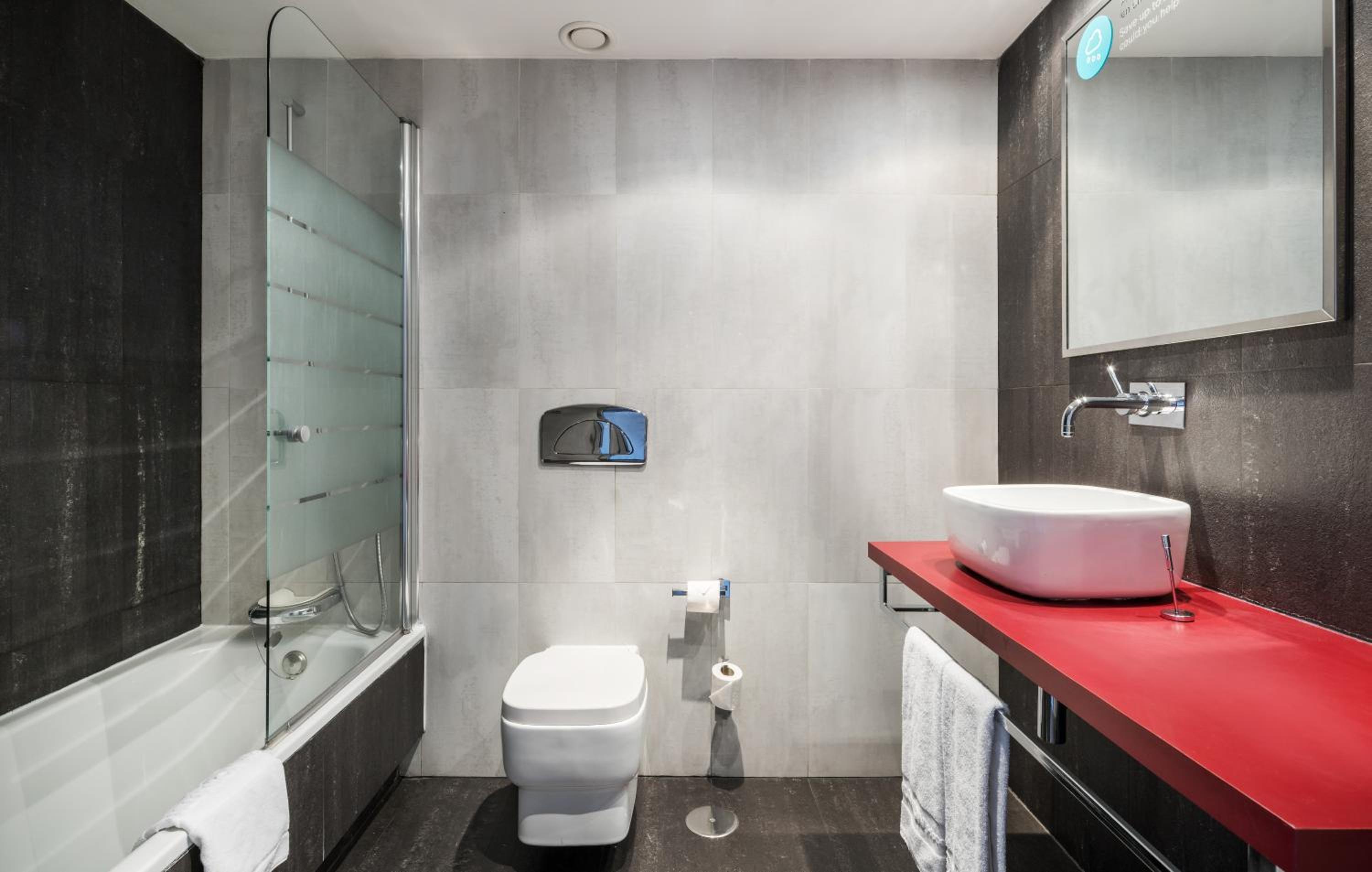 Standard Double or Twin Room - Photo 3
