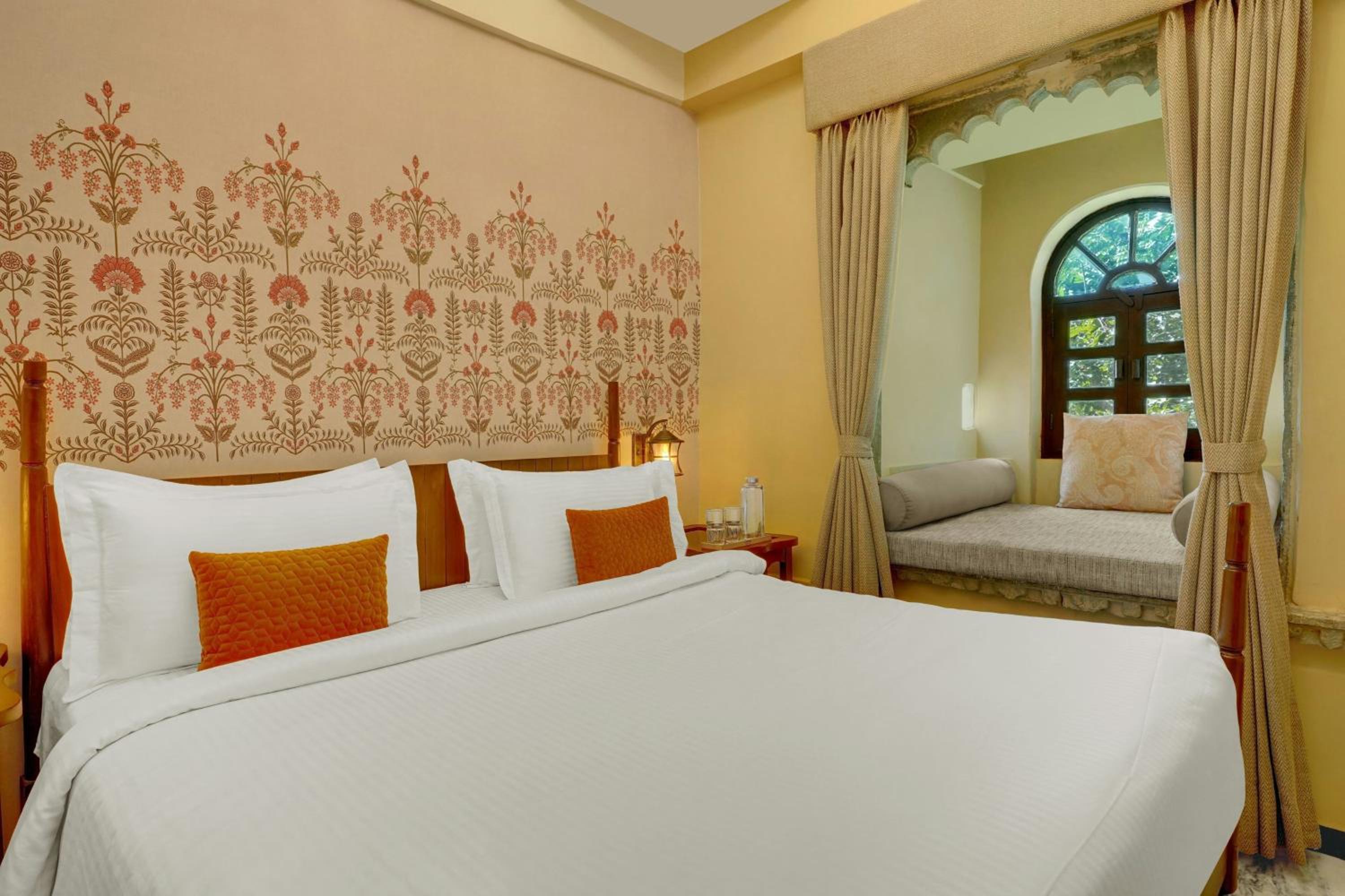 Fern Classic Two-Bedroom Suite with Garden View - Photo 3
