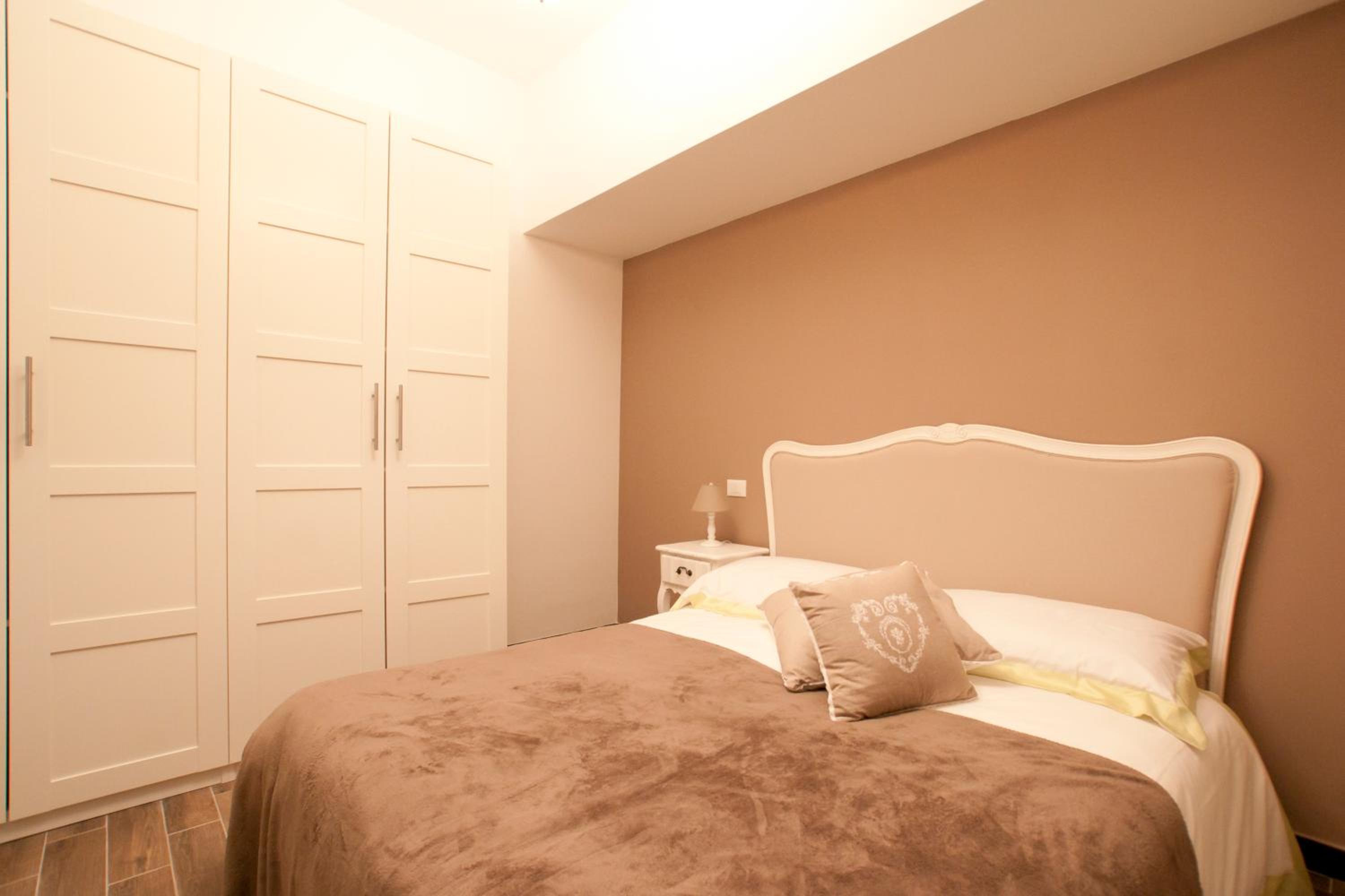 Superior One-Bedroom Apartment photo 1