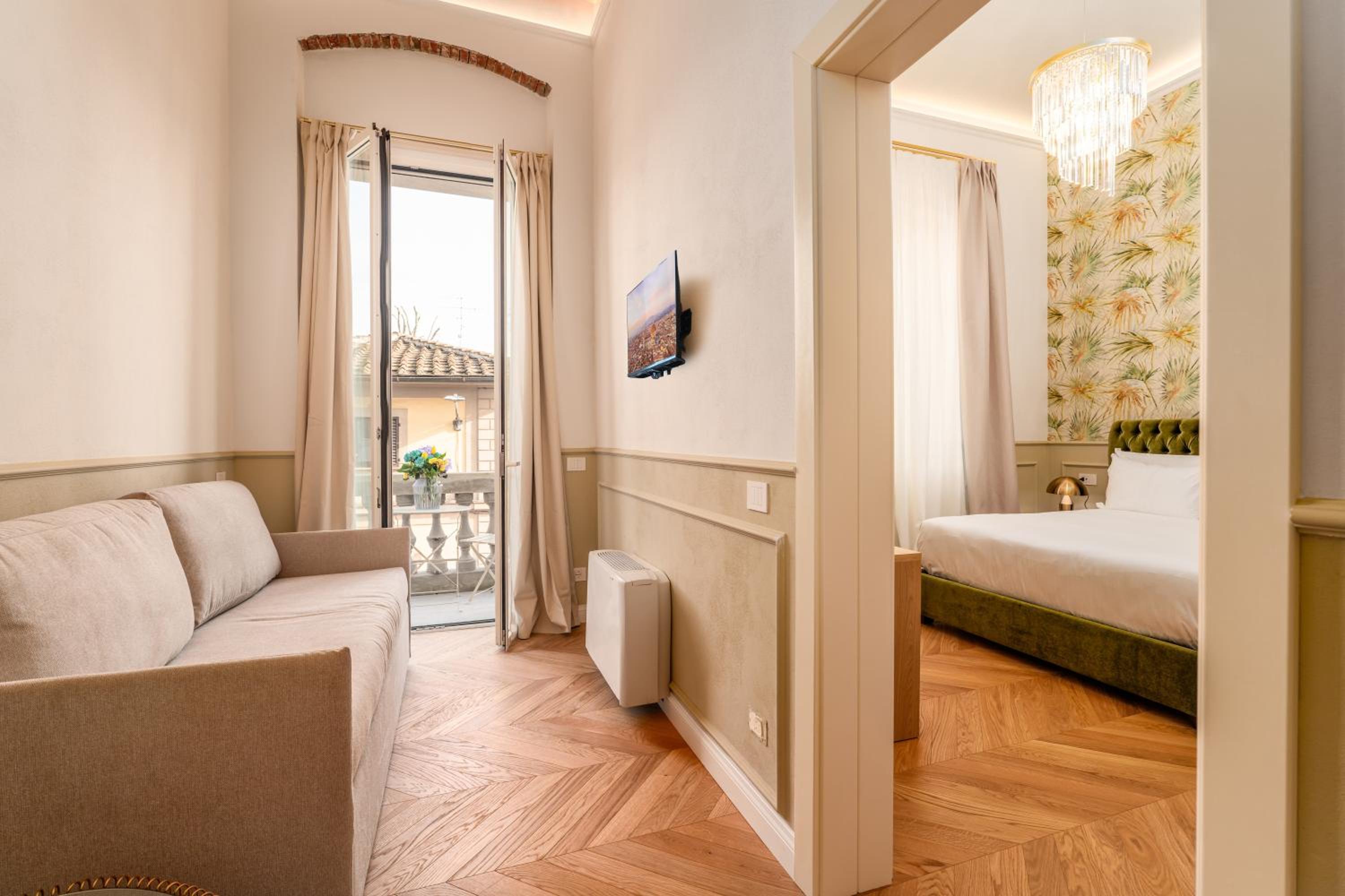 Deluxe Double Room with Balcony