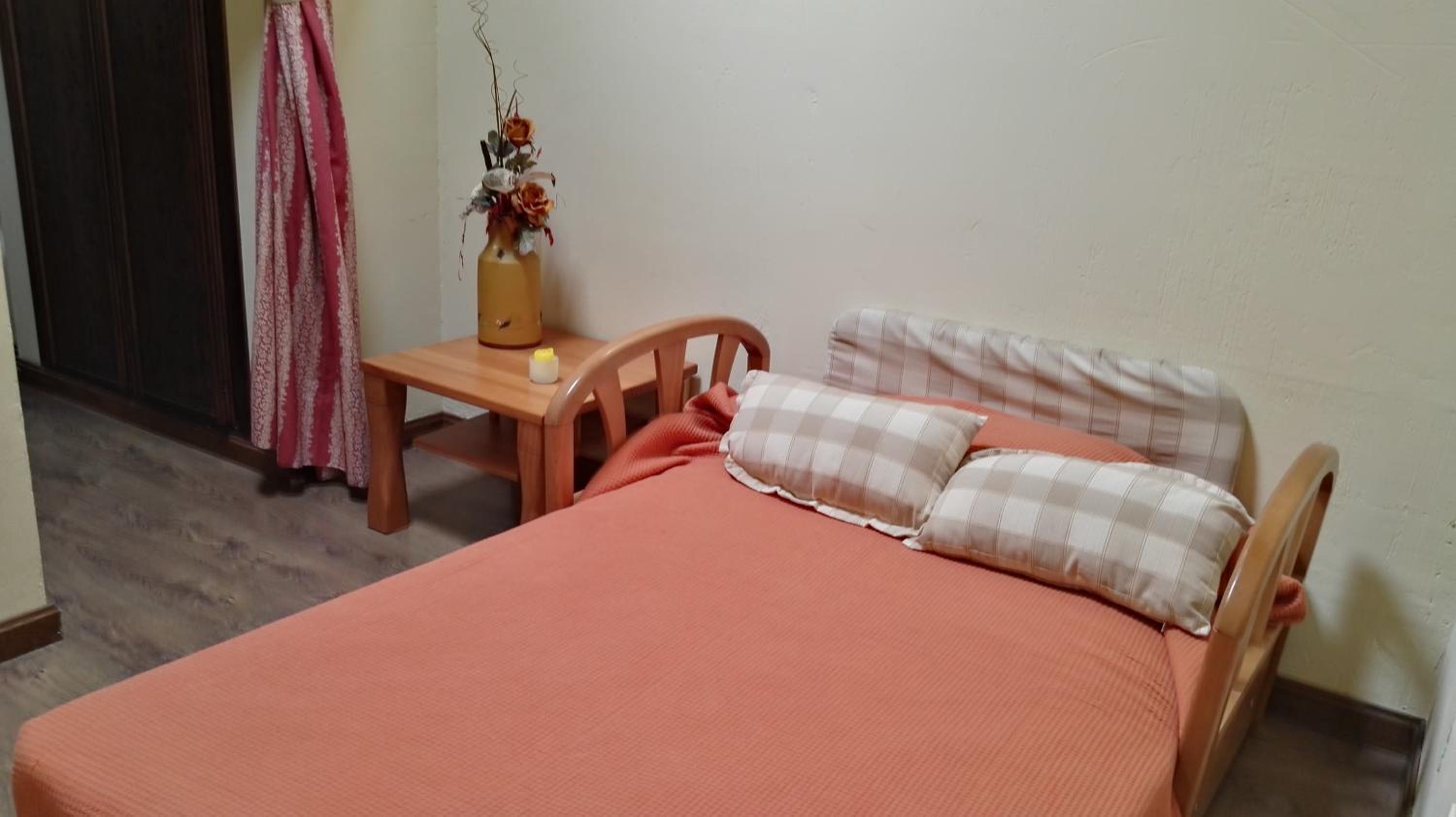 Triple Room with Private Bathroom - Photo 1