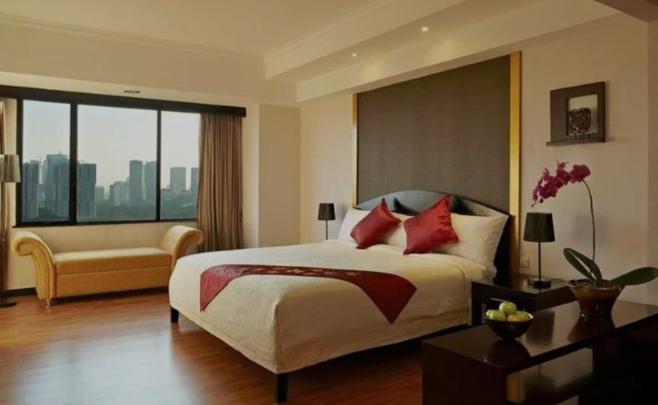 Executive Suite photo 2