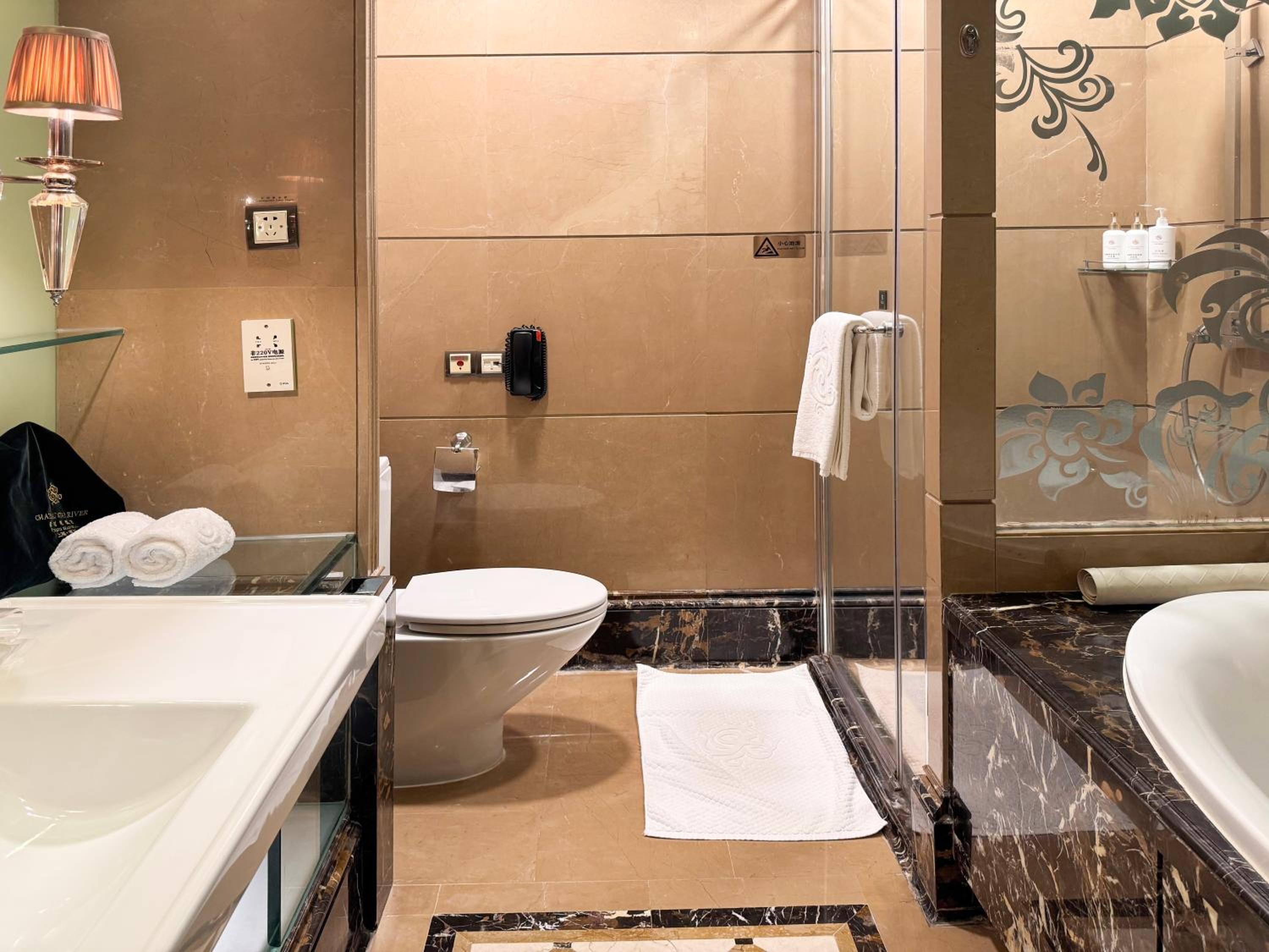 Chateau Deluxe Twin Room - Special Offer