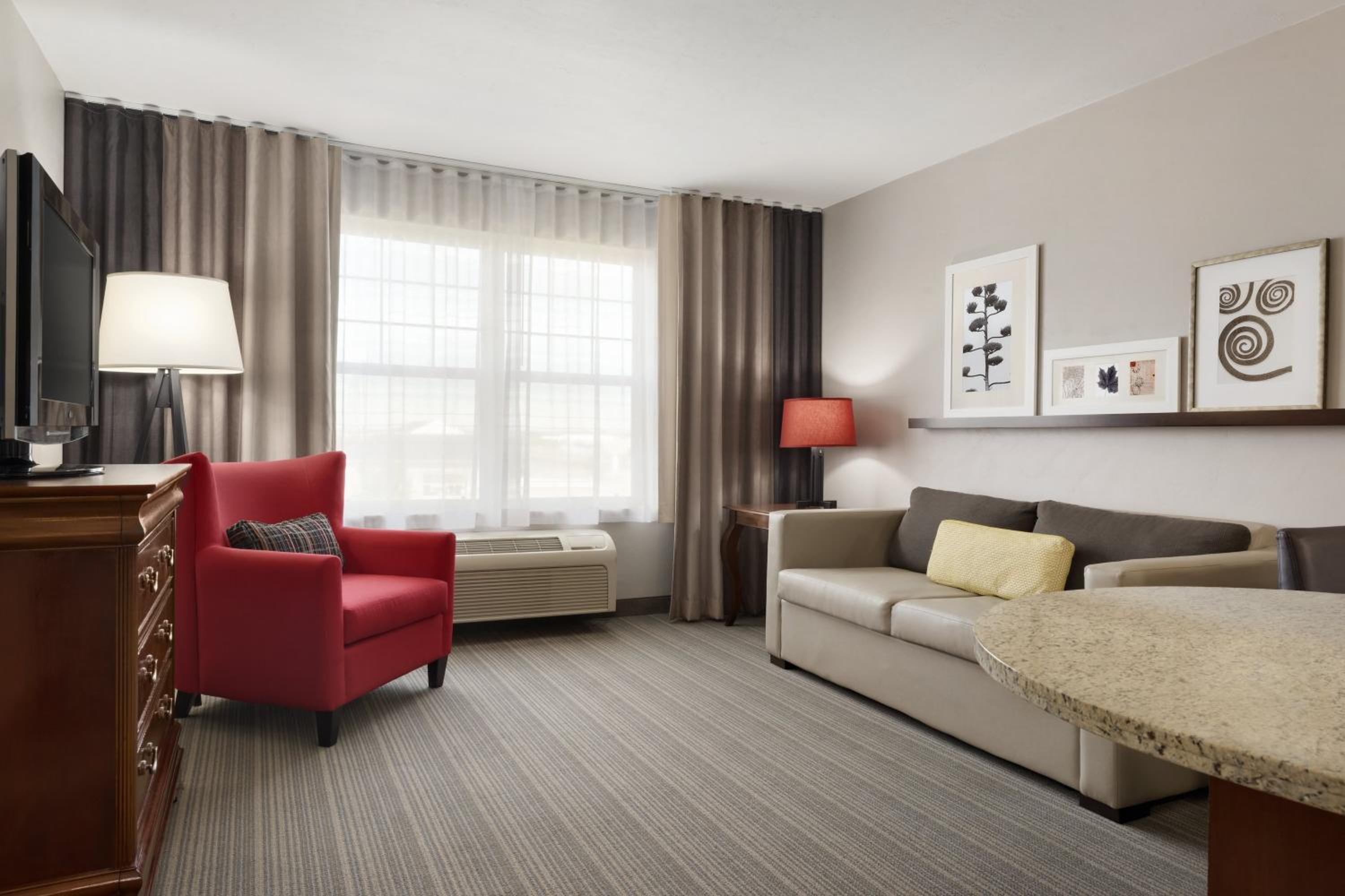 King Suite with Dishwasher - Non Smoking