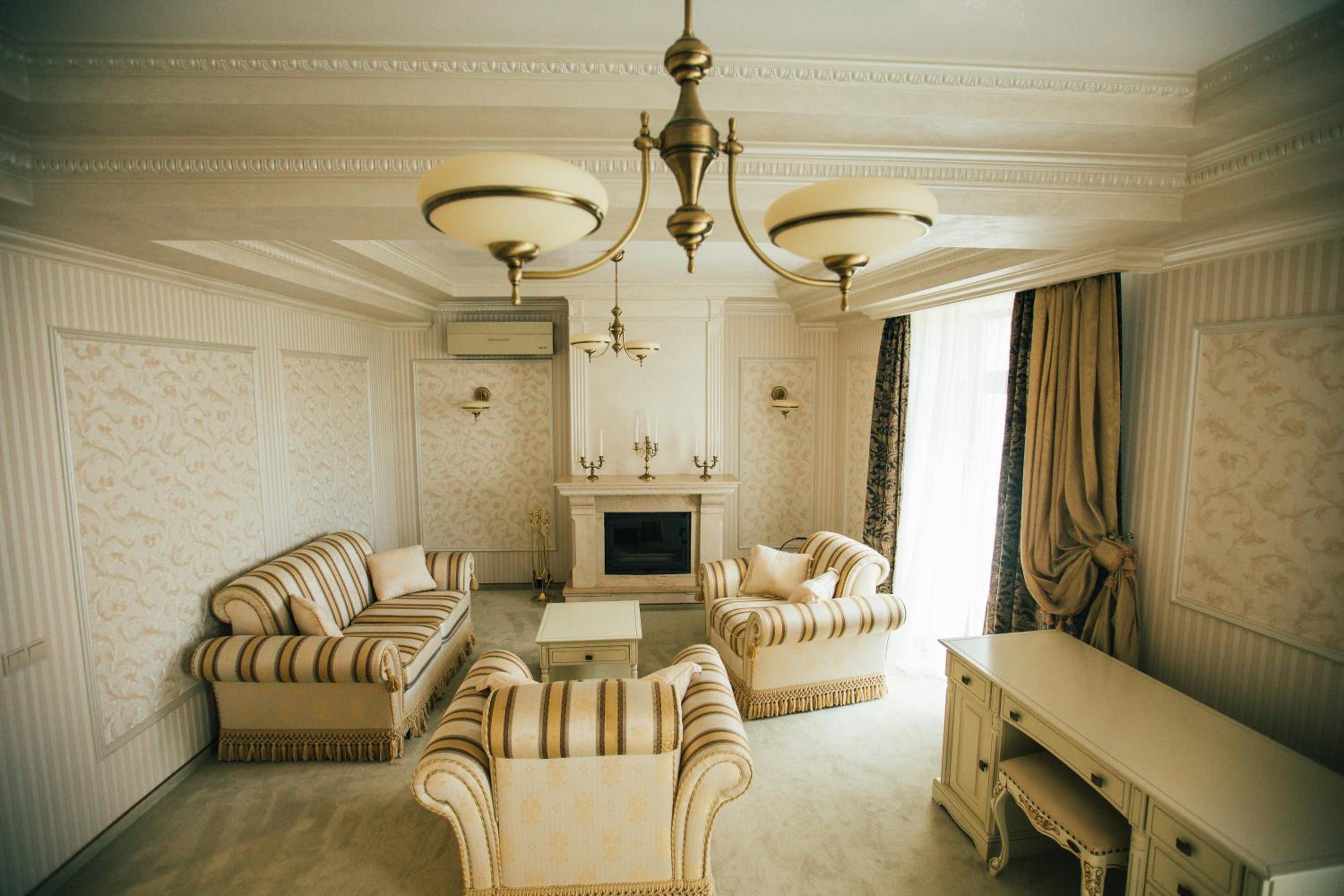 Family Suite with Balcony photo 3