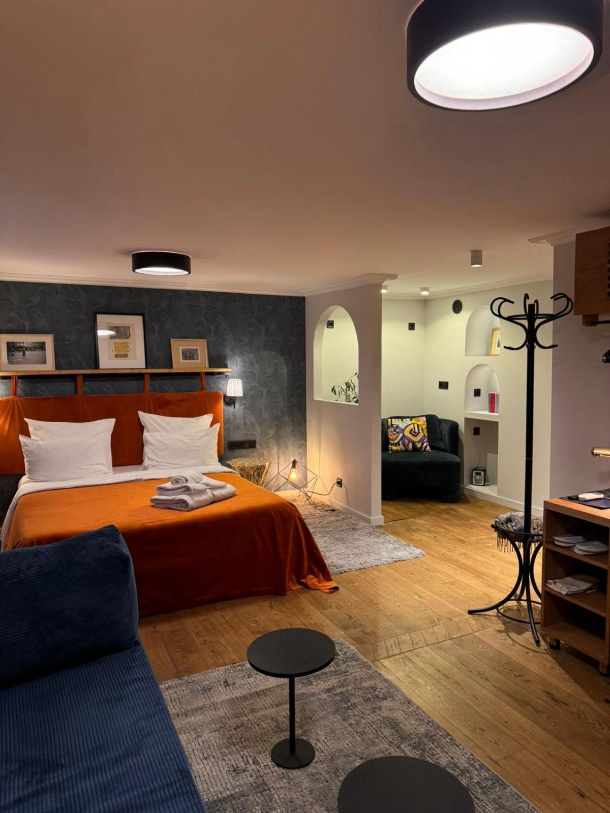 Deluxe King Room Ground Floor