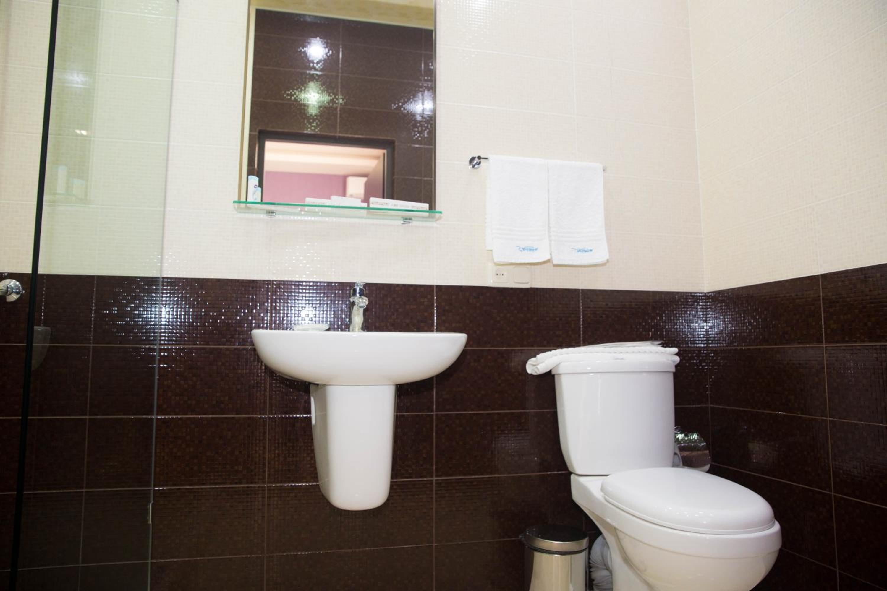 Deluxe Double Room With Shower