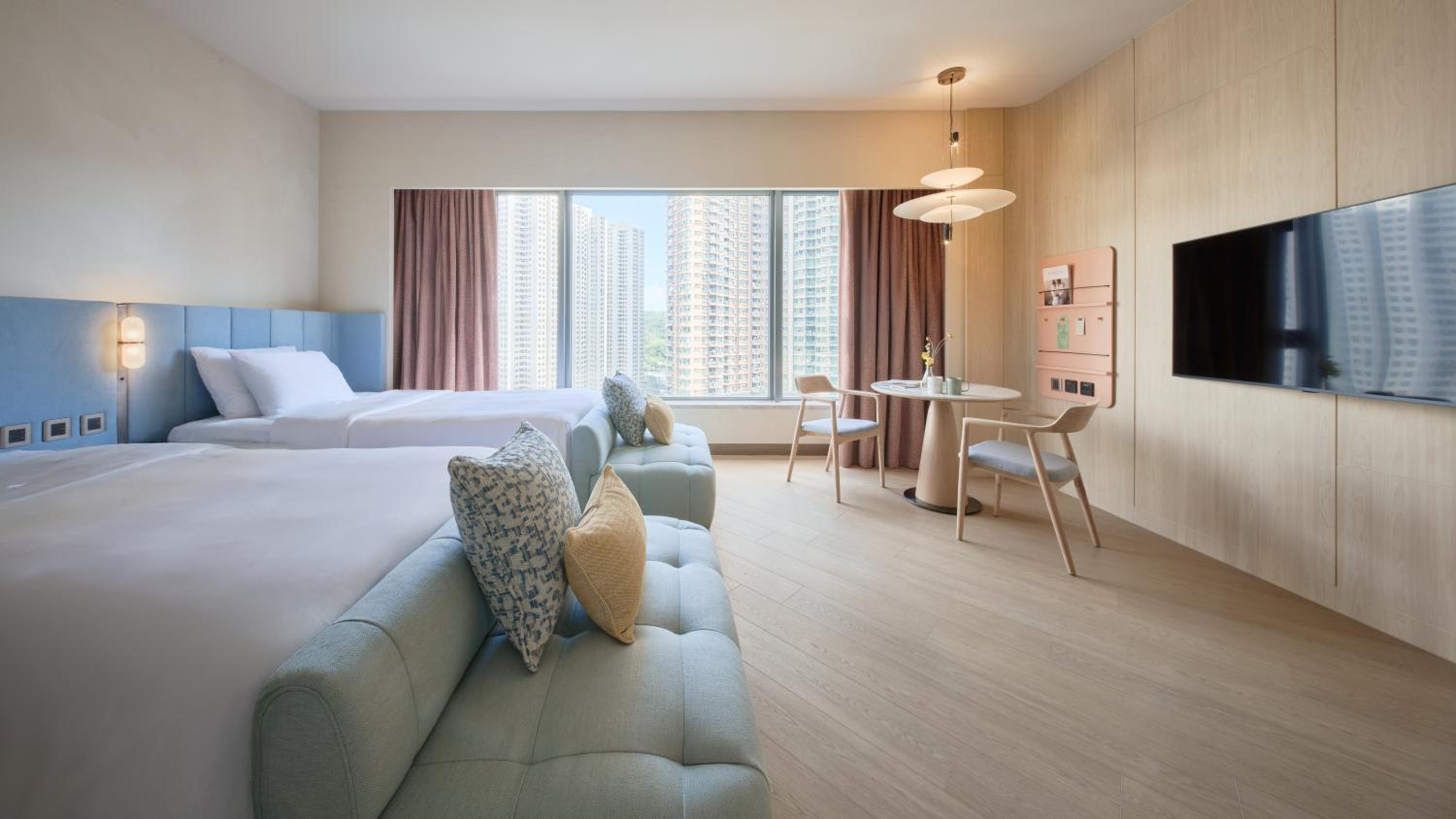 Standard Twin Room