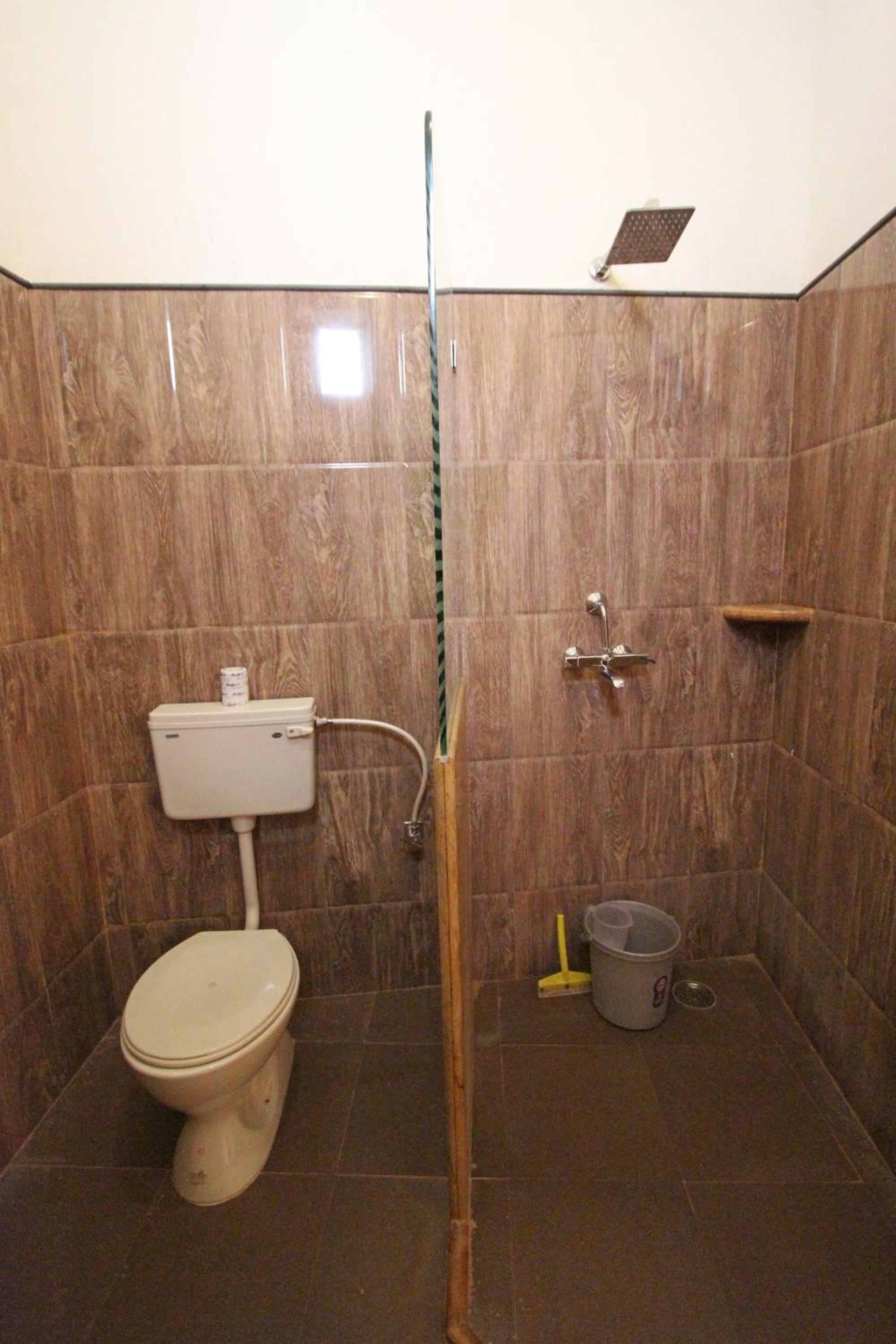 Standard Double Room - Photo 5