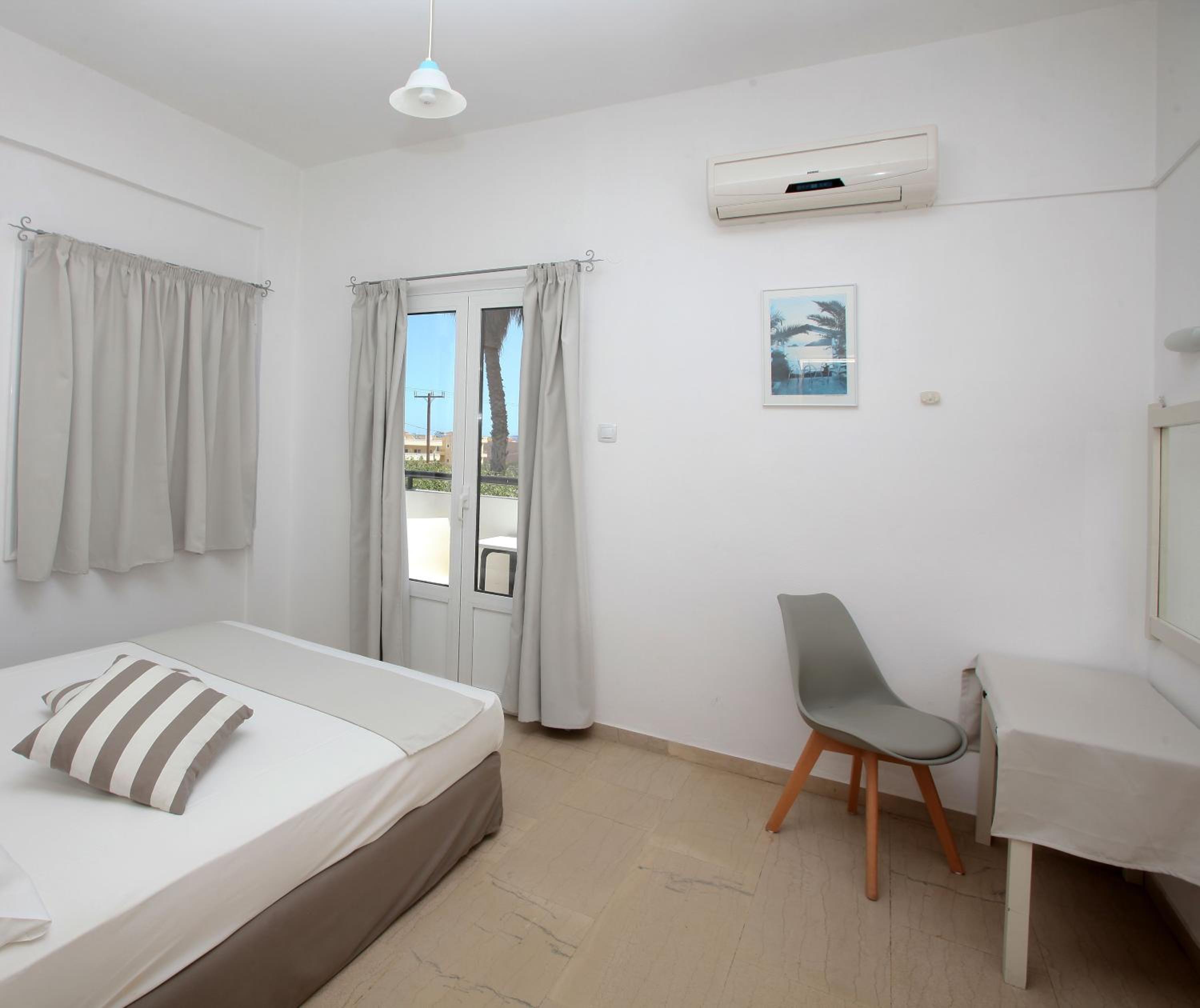 Superior One-Bedroom Triple Apartment