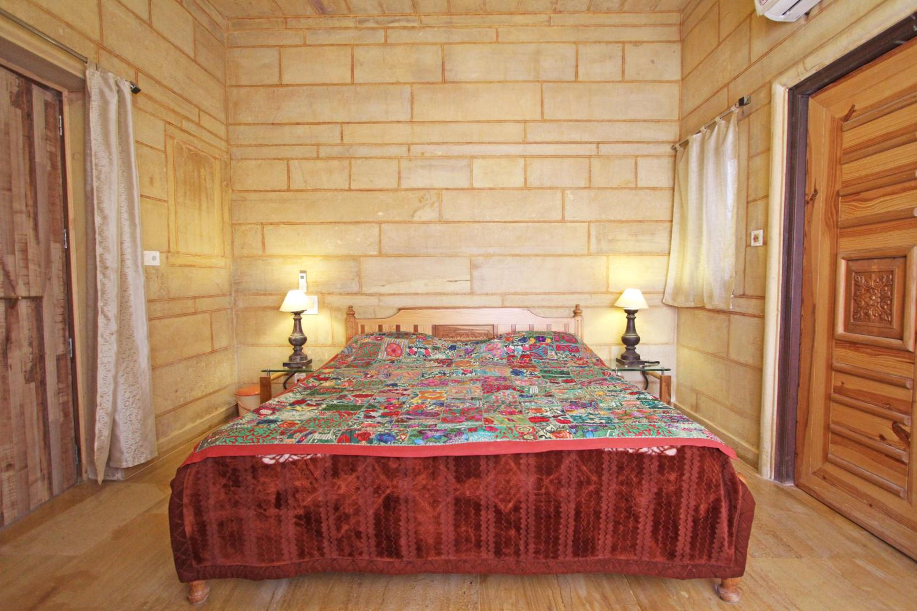 Standard Double Room - Photo 8