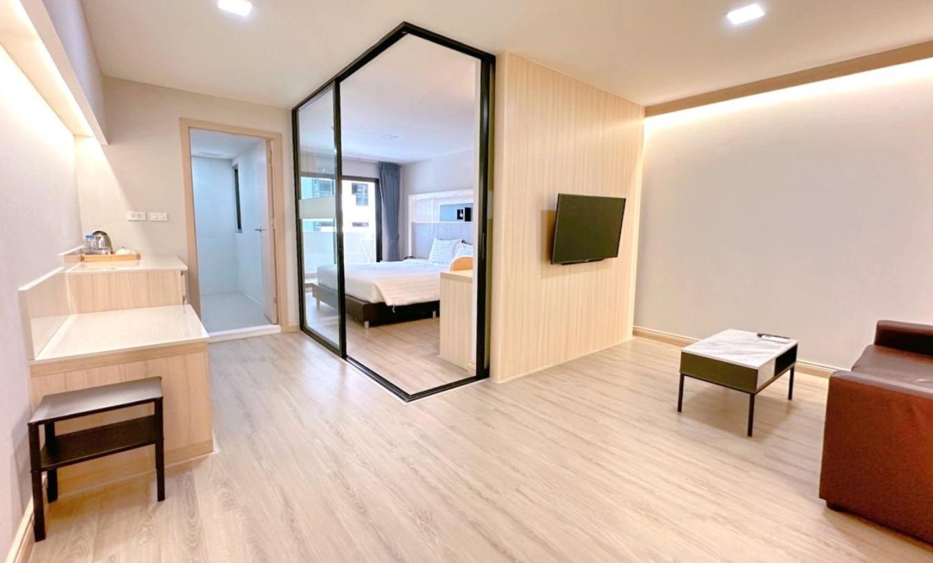 Deluxe Double Room photo 2