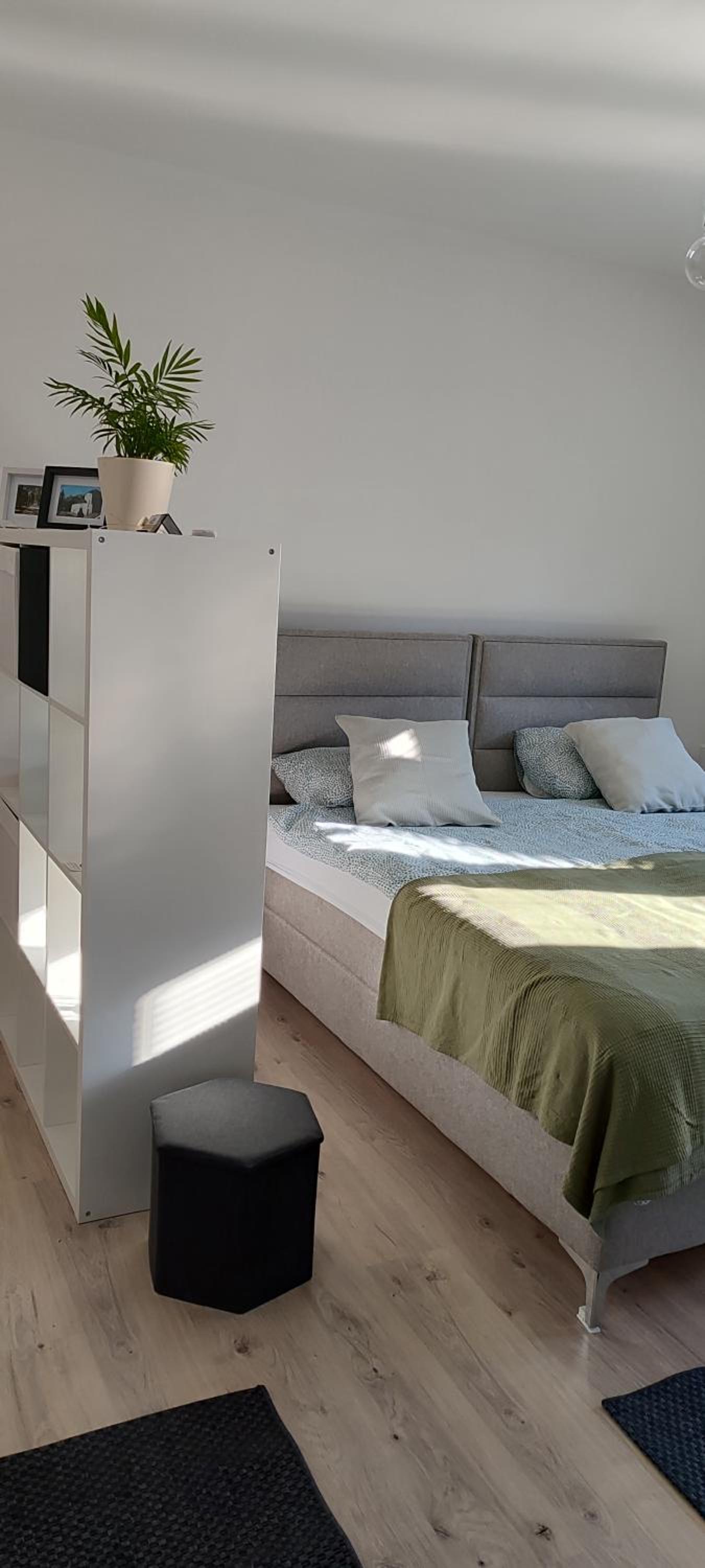 One-Bedroom Apartment with Balcony photo 2