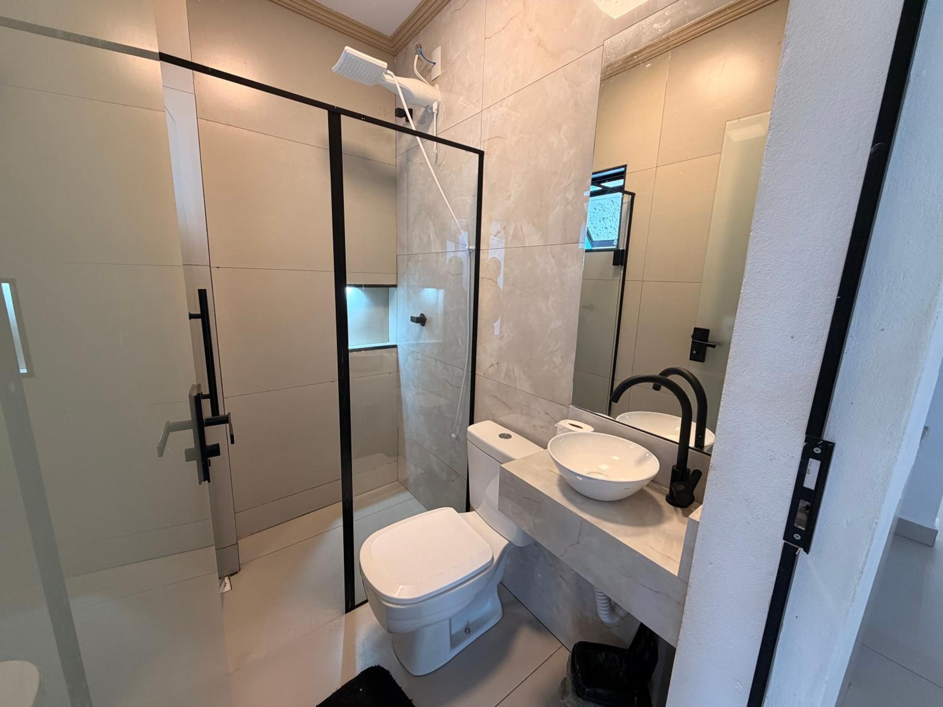 Studio Apartment with Balcony photo 1
