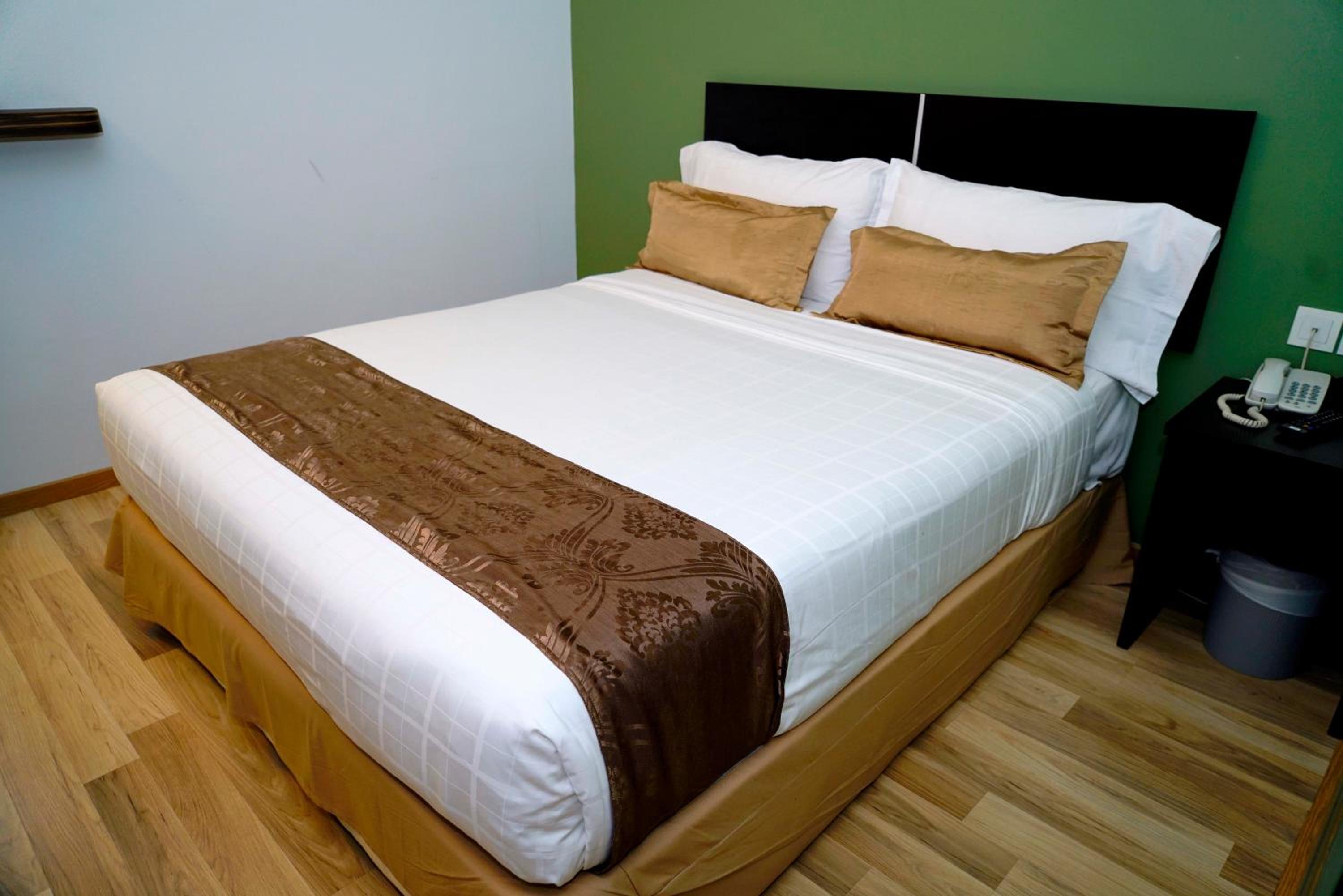Standard Double Room photo 2