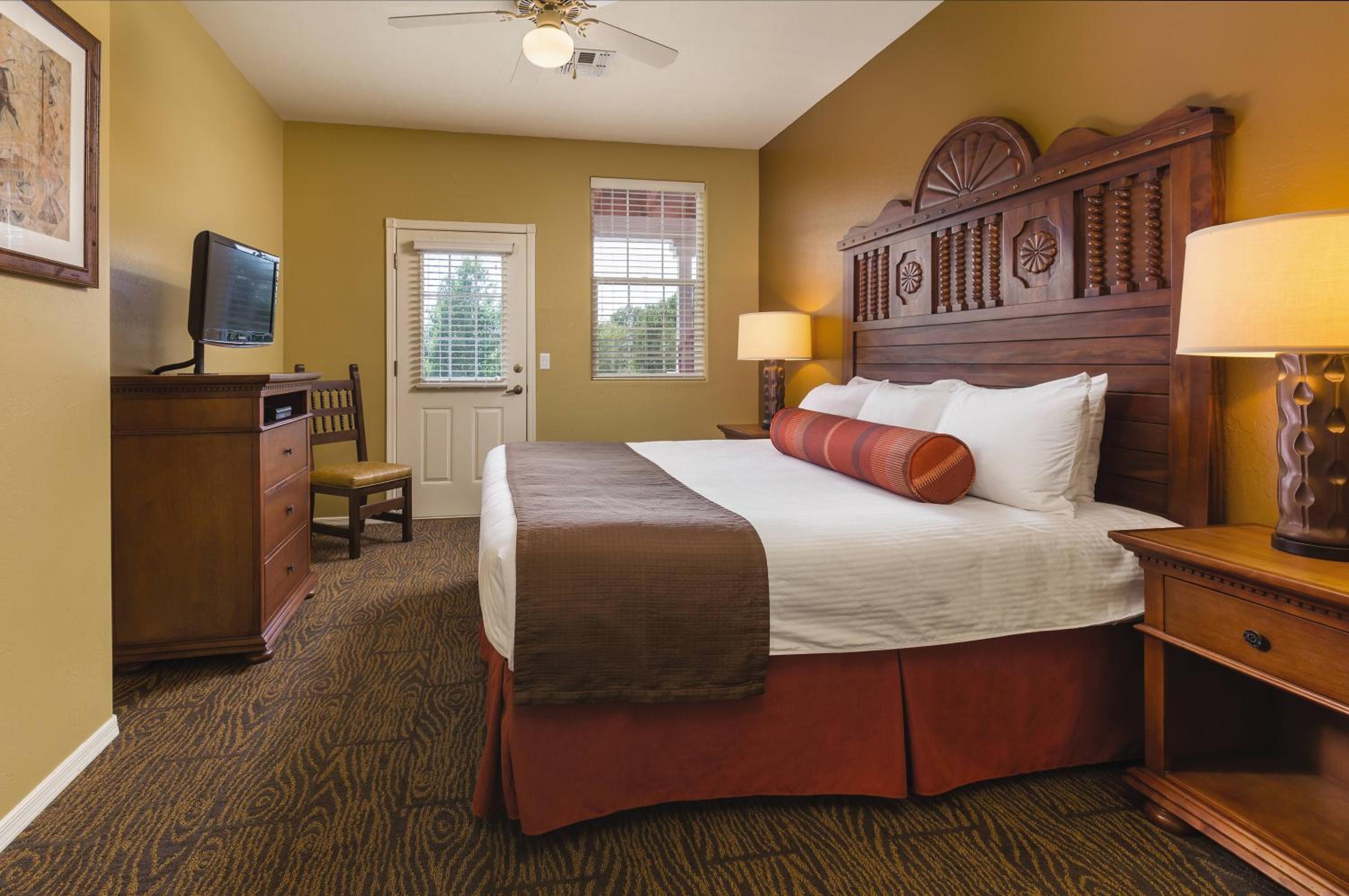 Family Two-Bedroom Suite photo 1