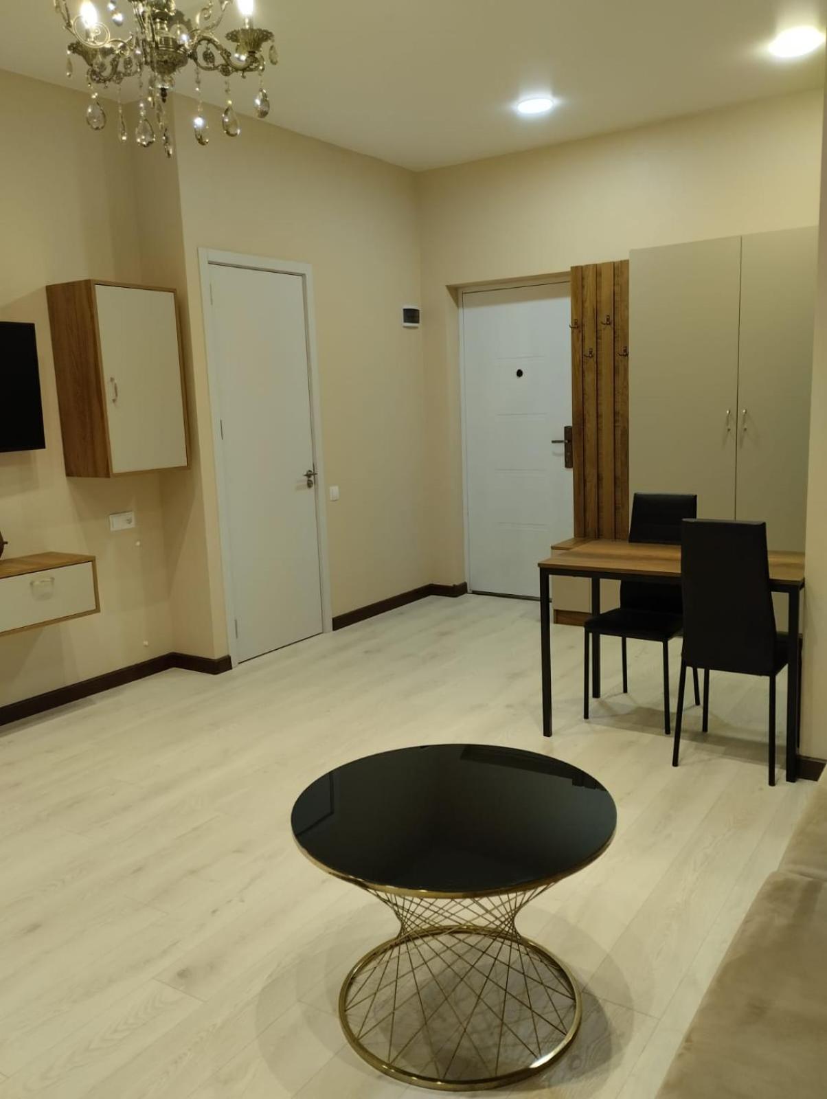 Suite - Photo 5