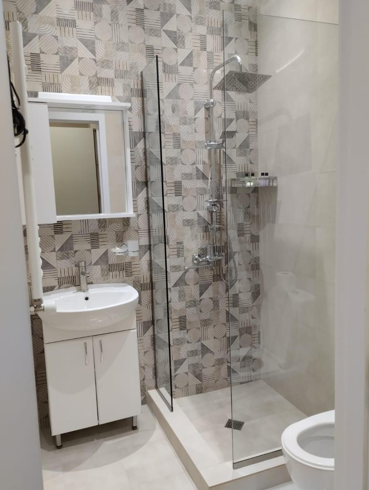 Deluxe Twin Room - Photo 4